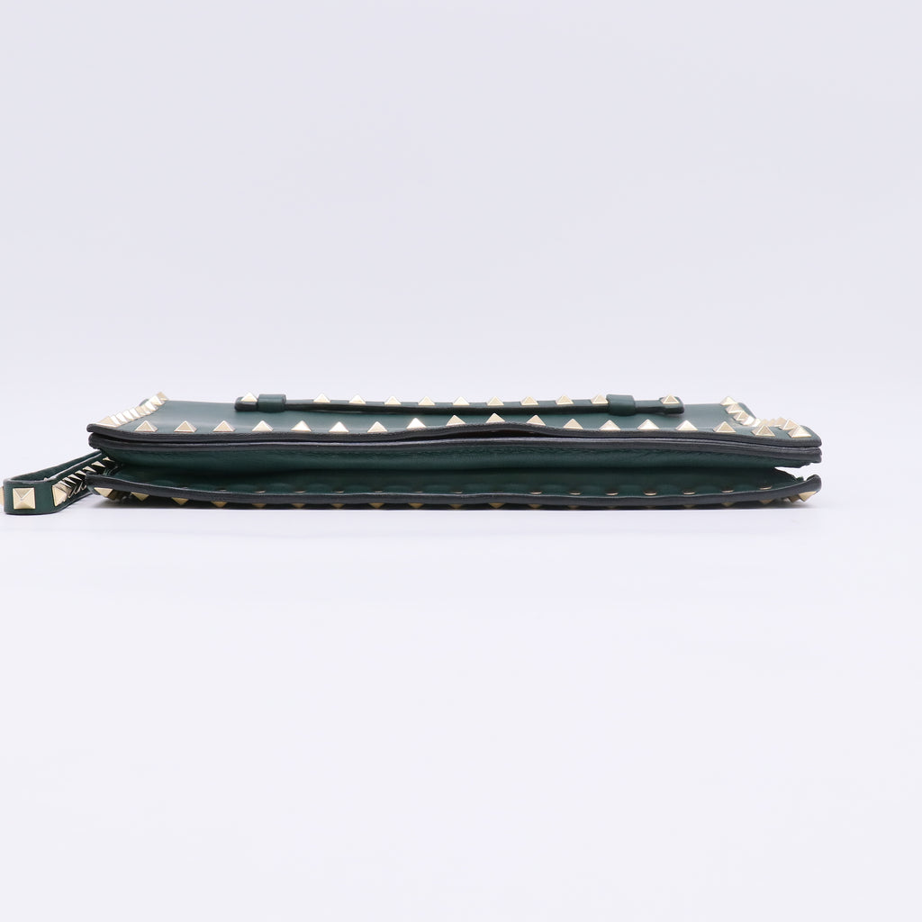 Valentino Garavani Rockstud Wallet on Chain (WOC) W22635