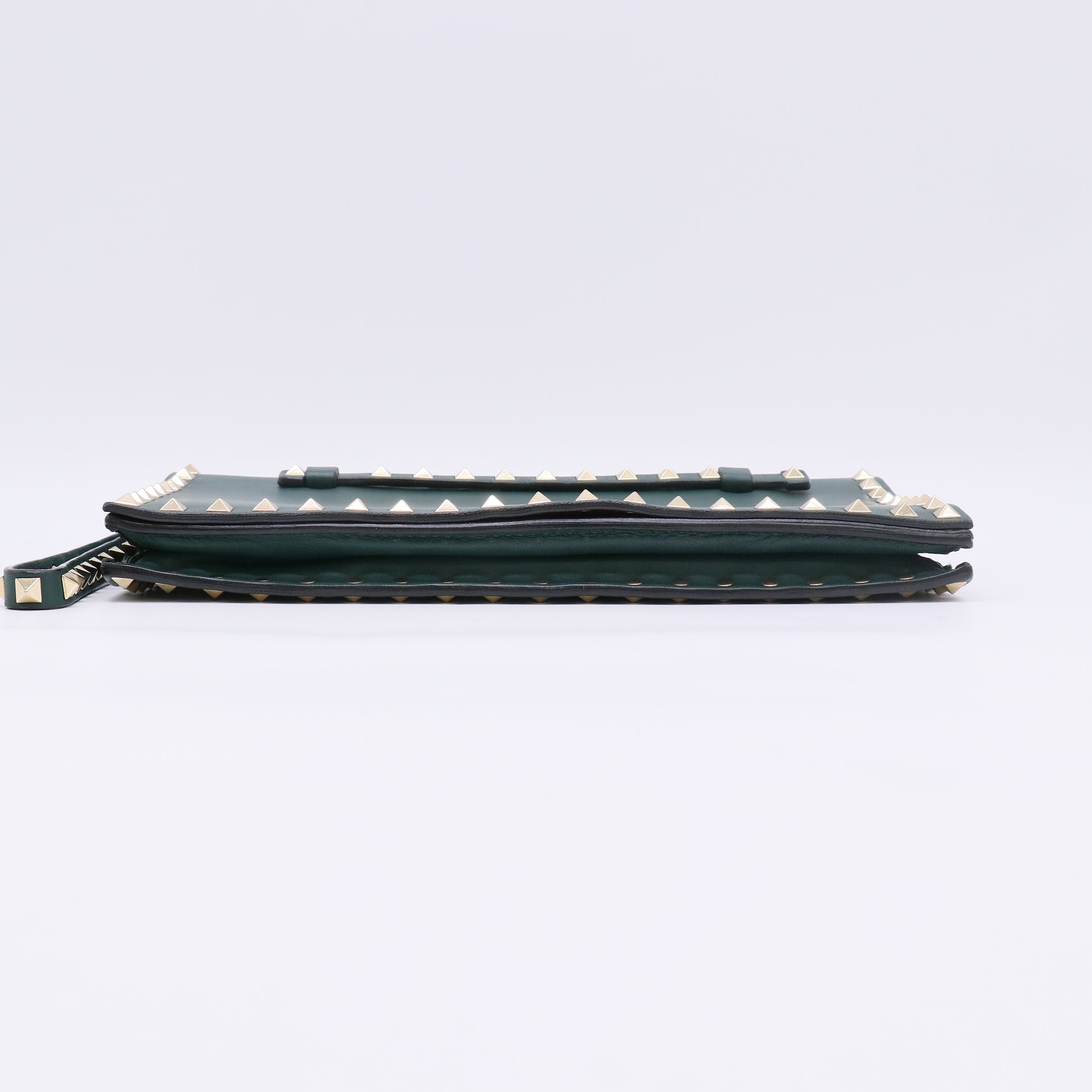 Valentino Garavani Rockstud Wallet on Chain (WOC) W22635