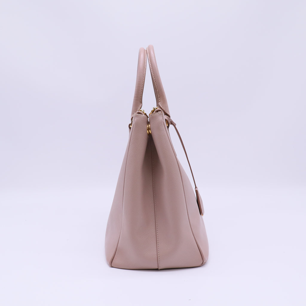 Double Zip Lux Tote Saffiano Leather Medium B22520