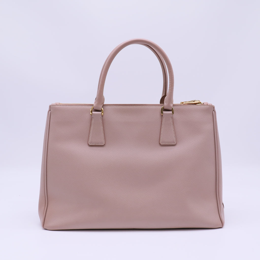 Double Zip Lux Tote Saffiano Leather Medium B22520