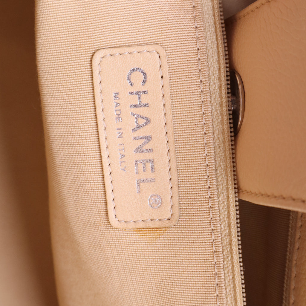 Medium Executive Cerf Tote