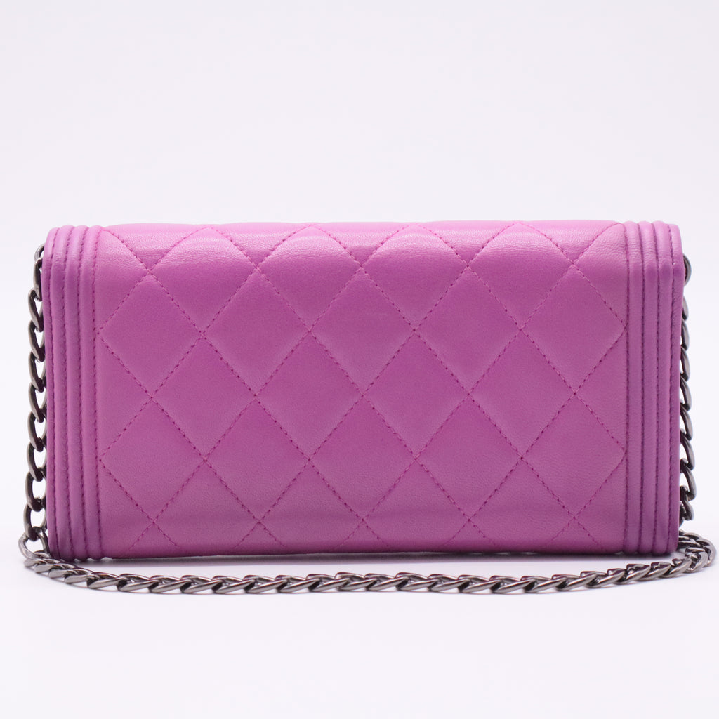 Caviar Quilted Large Boy Gusset Flap Wallet on chain Fuchsia