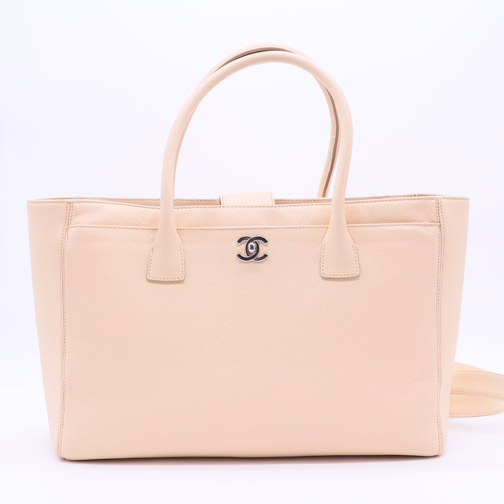 Medium Executive Cerf Tote