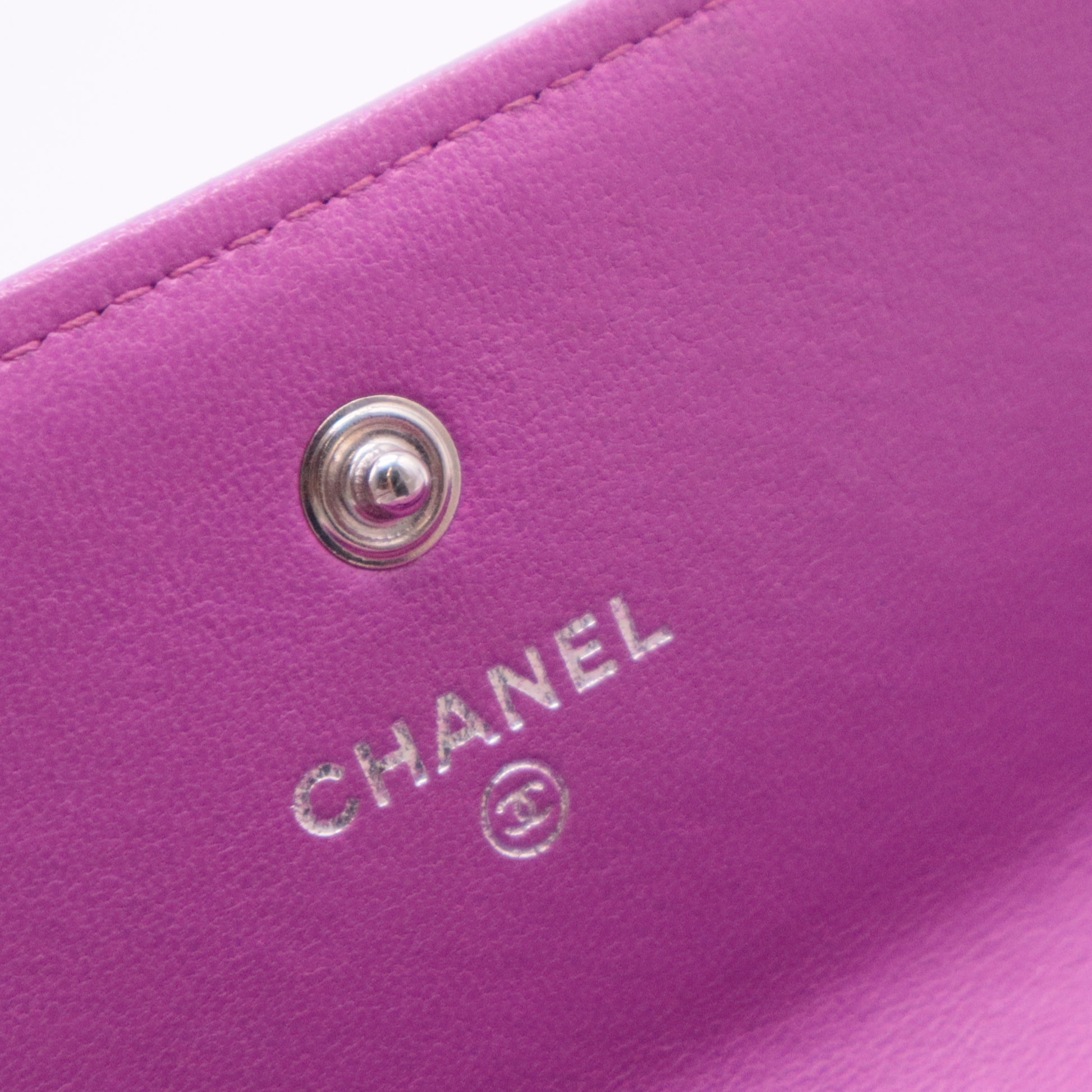 Caviar Quilted Large Boy Gusset Flap Wallet on chain Fuchsia