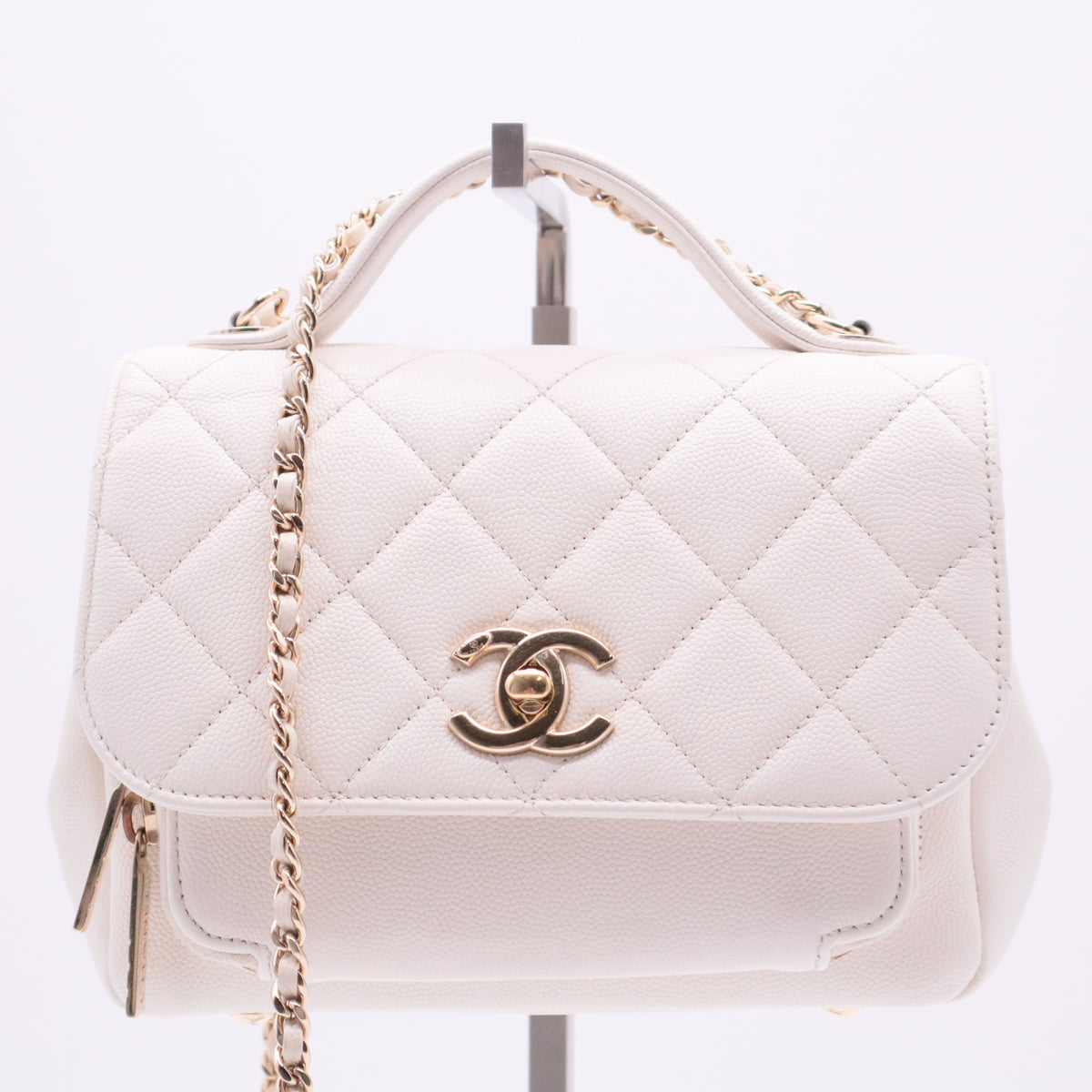 Caviar Quilted Medium Business Affinity Flap