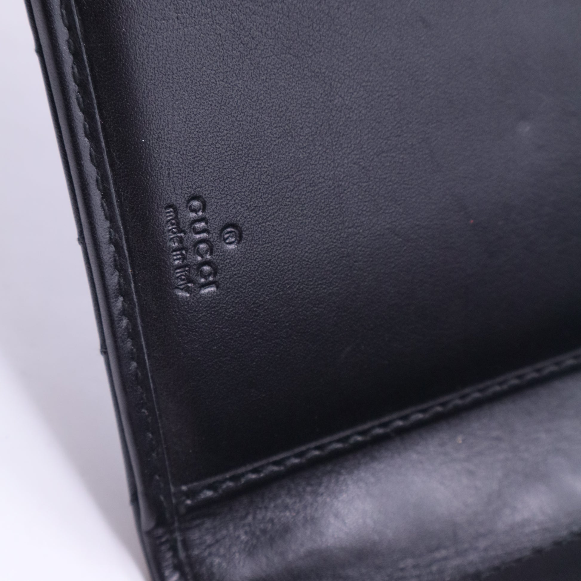 Calfskin Matelasse GG Marmont Medium Wallet Black