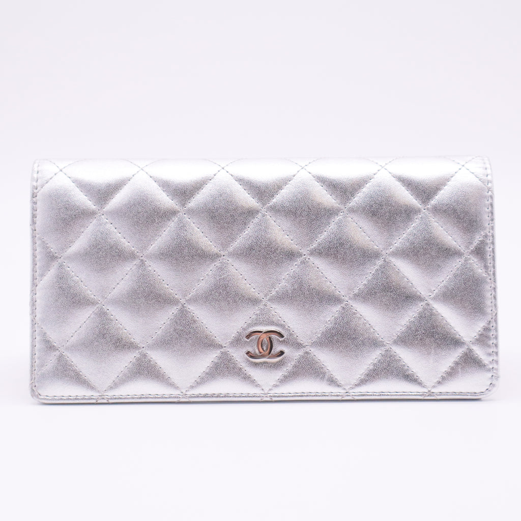 Lambskin Yen Wallet Silver