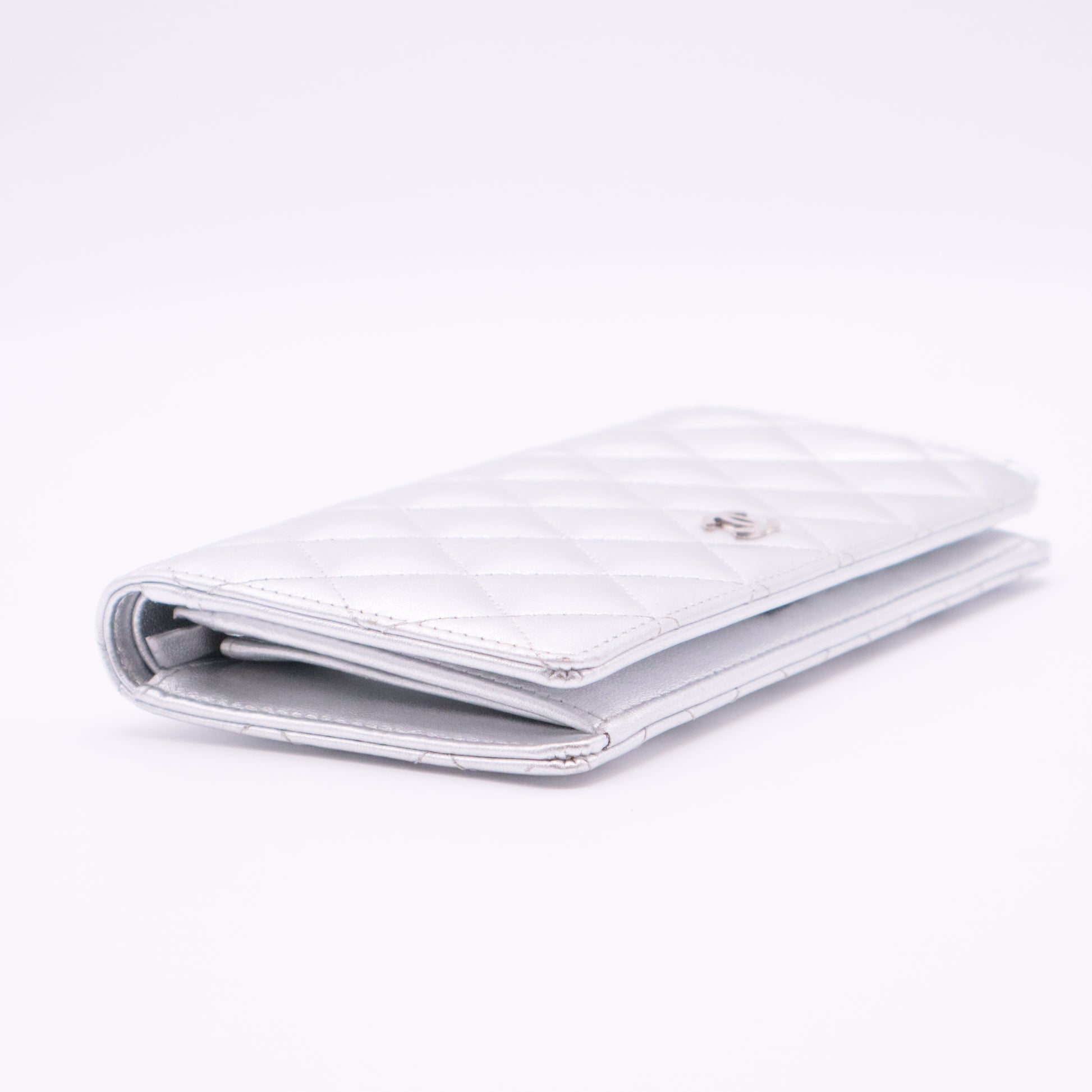Lambskin Yen Wallet Silver