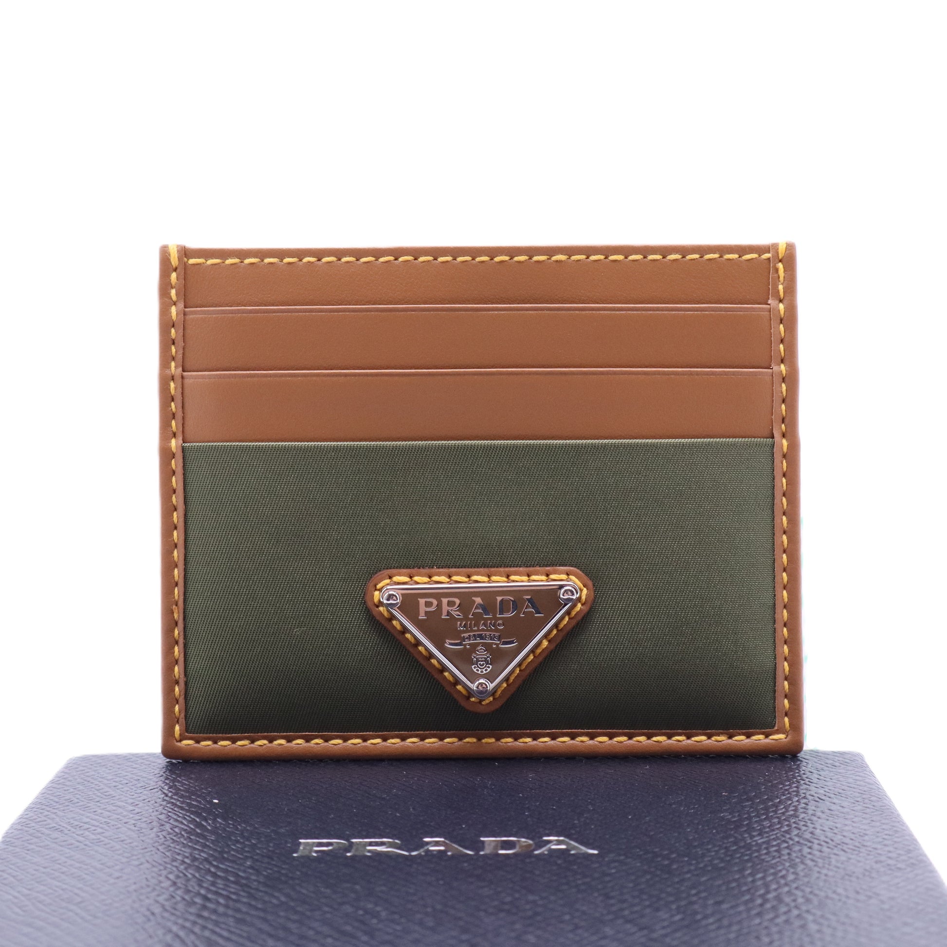 Re-Nylon Card Holder