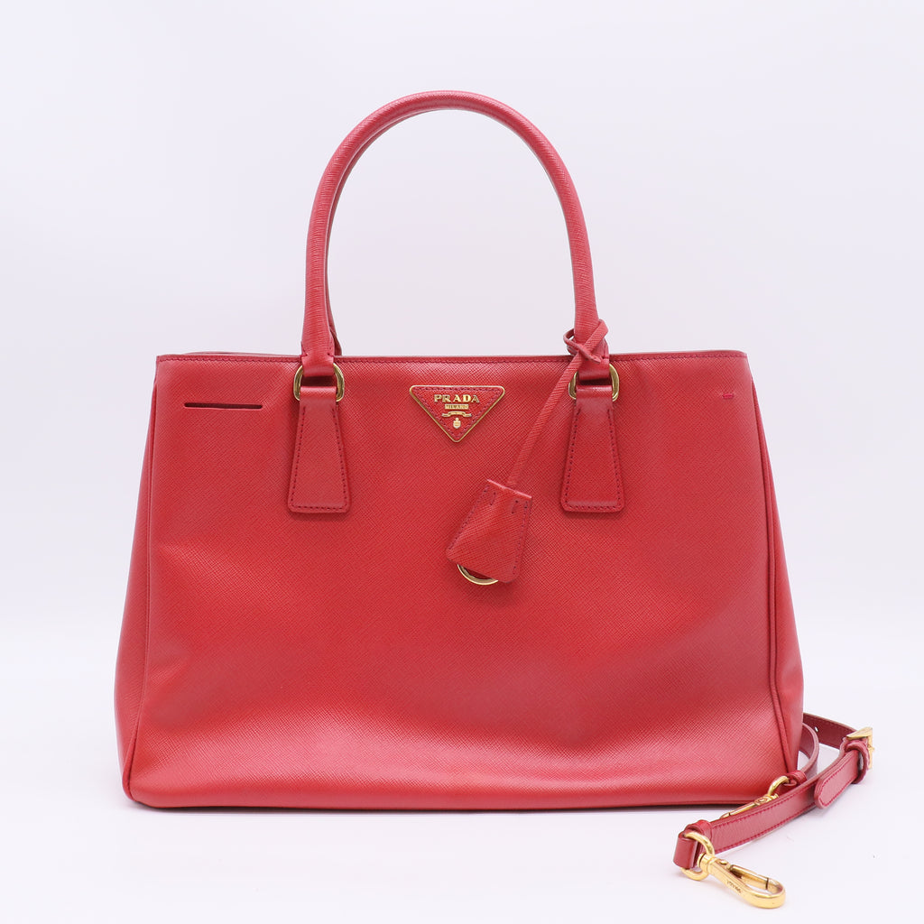 Saffiano Leather Galleria Double Zip Large B23247