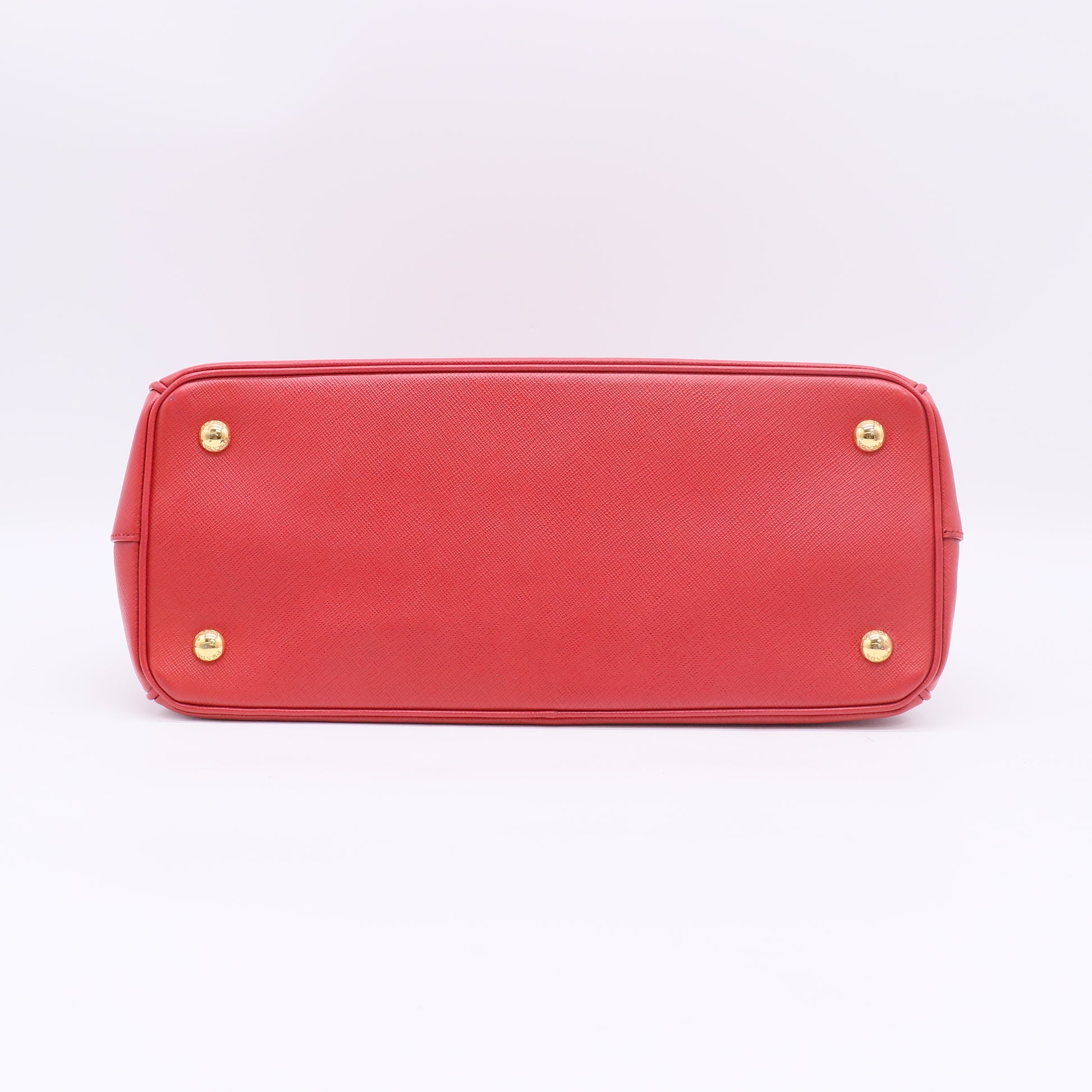 Saffiano Leather Galleria Double Zip Large B23247