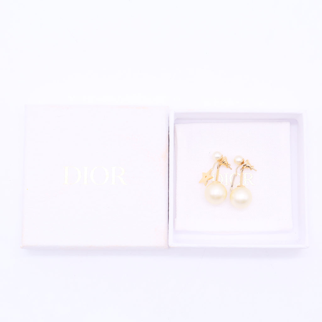 Star Earring with pearl