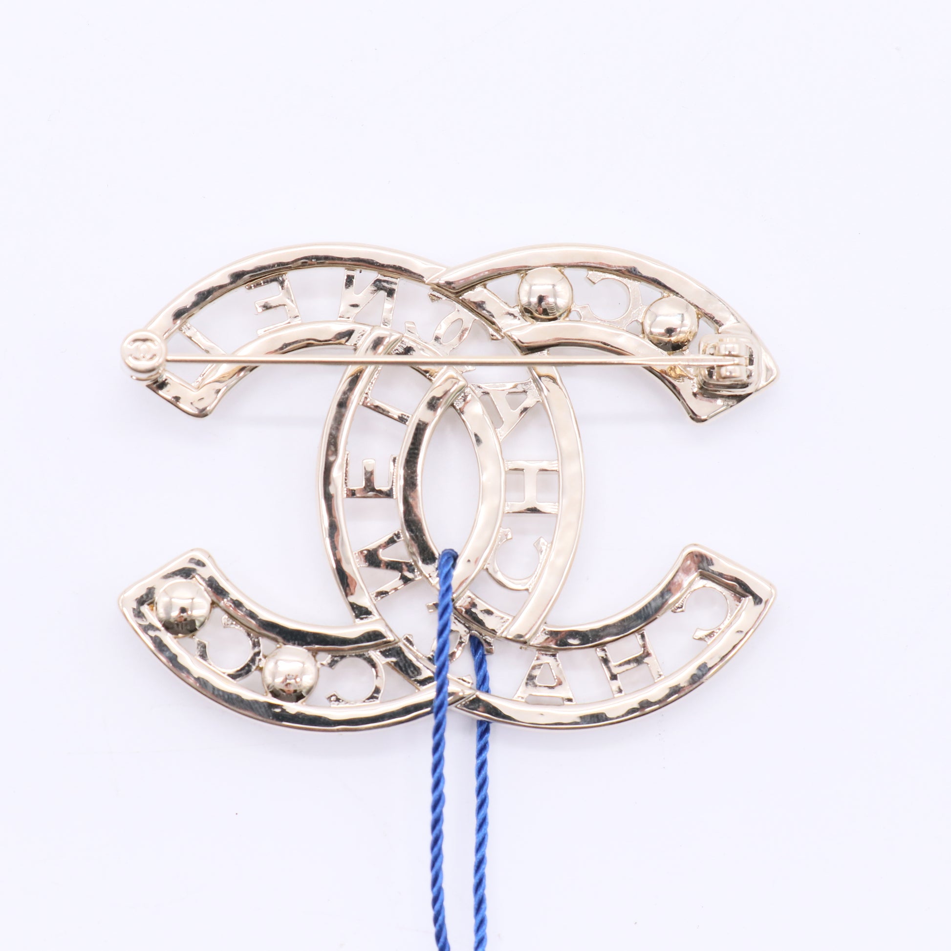 Chanel Openwork Pearl Crystal Brooch J2385 twins