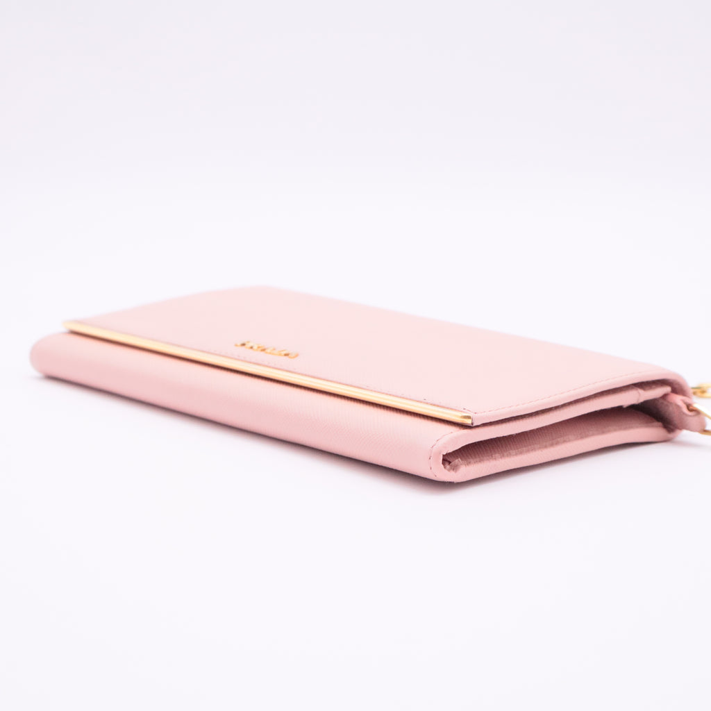Saffiano Metal Oro Chain Wallet Orchidea