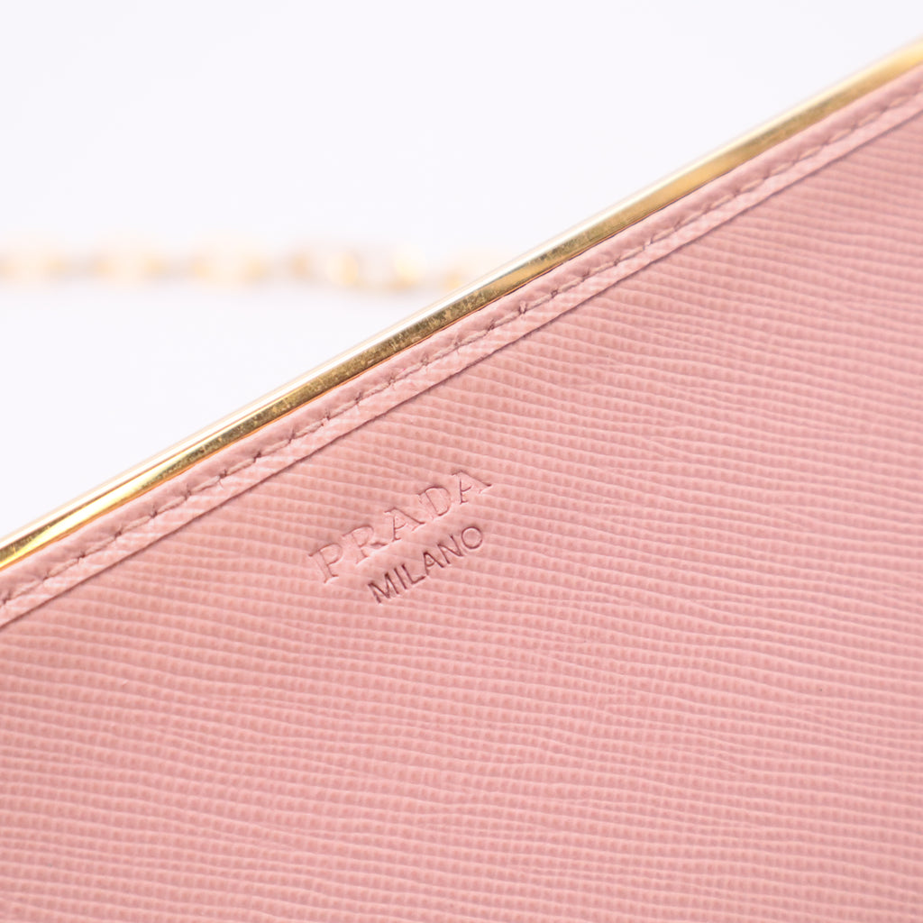 Saffiano Metal Oro Chain Wallet Orchidea