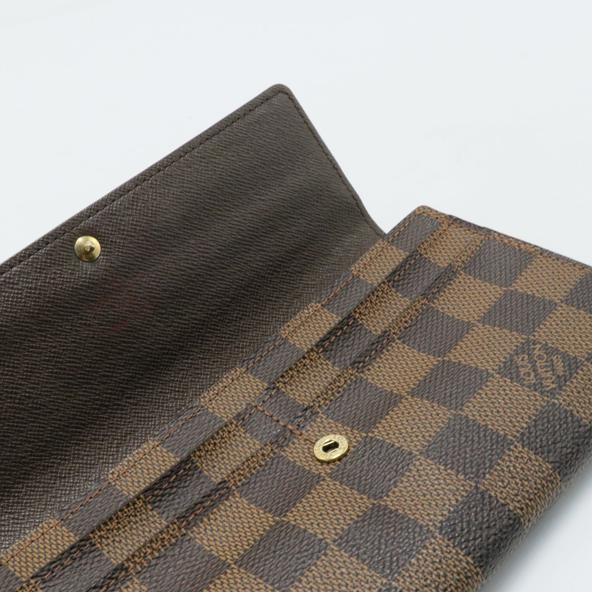 Damier Ebene Sarah Wallet