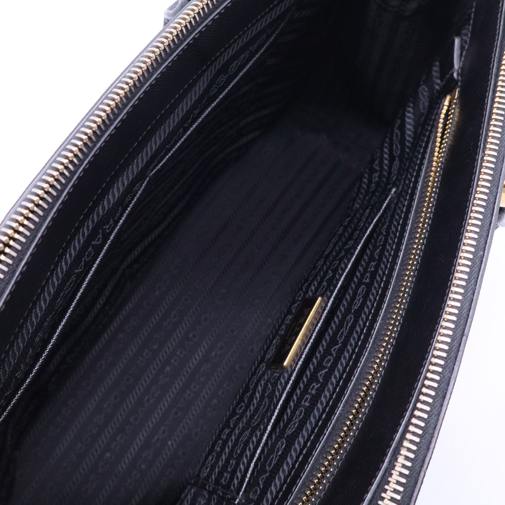Enameled Metal Triangle Galleria Double Zip Large