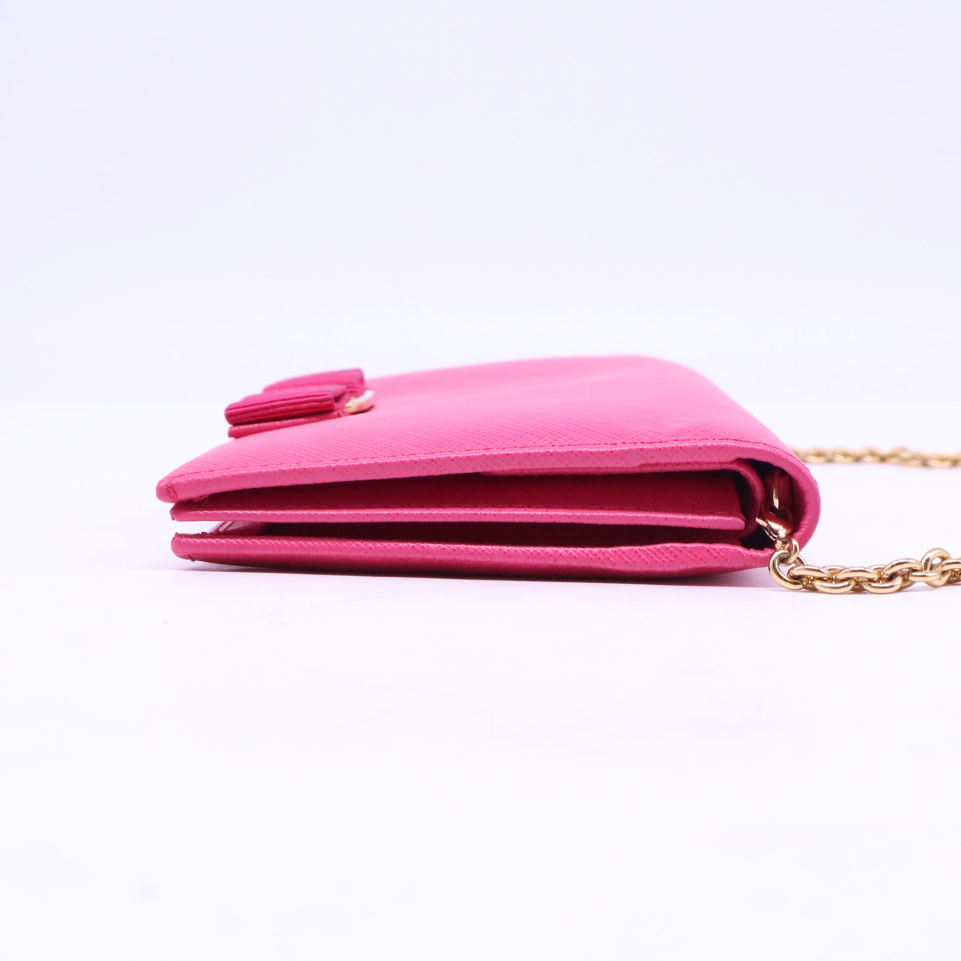 Miss Vara Wallet On Chain B21105