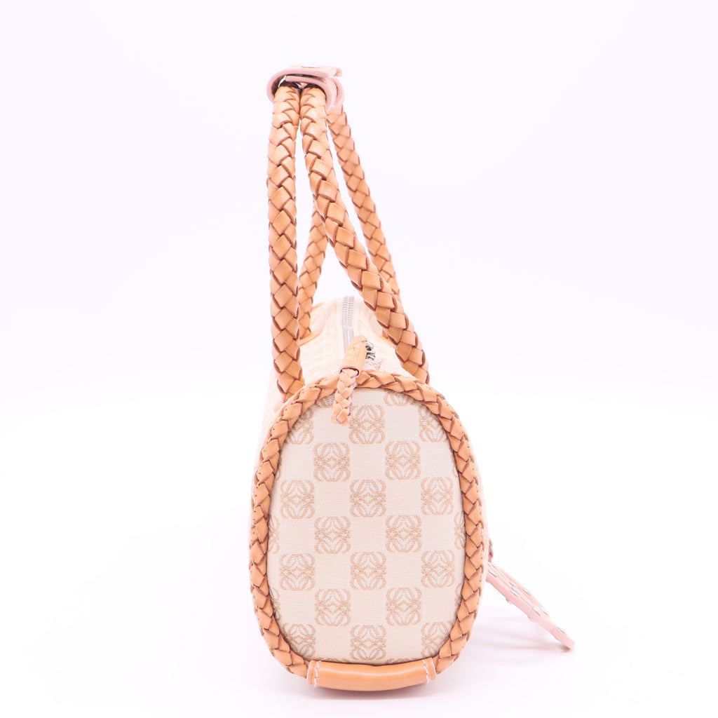 Monogram Baguette Camel twins Gisel