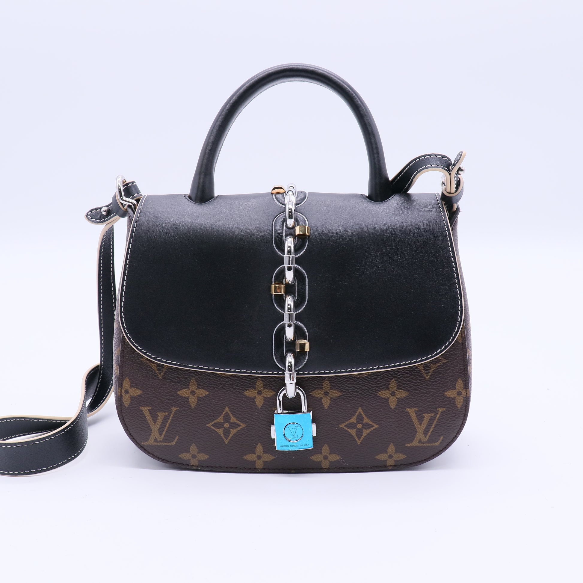 Chain It Handbag Monogram Canvas with Leather PM Twins B20601