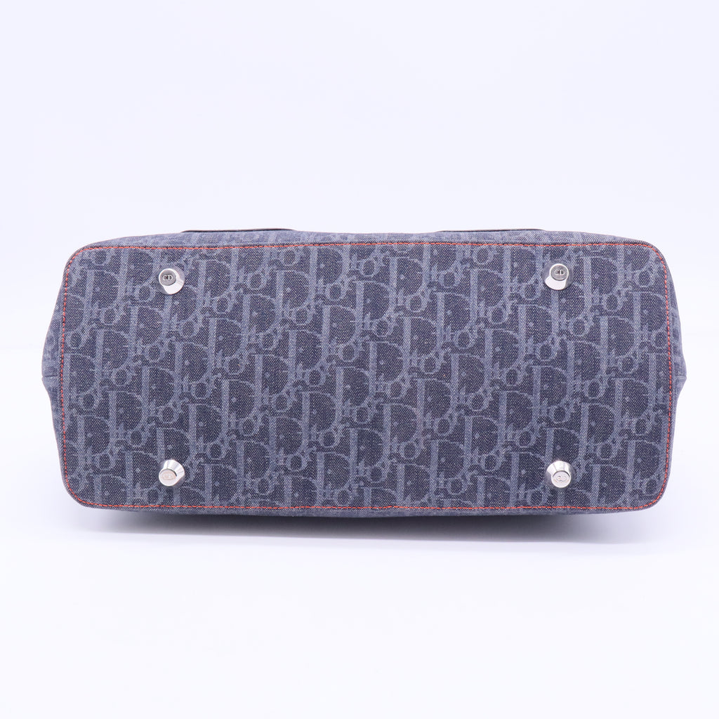 Monogram Flight Tote Brown Twins