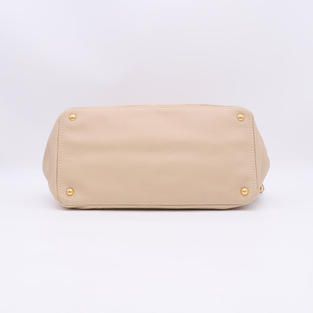 Prada Vitello Daino Shopping Tote Bag B23565