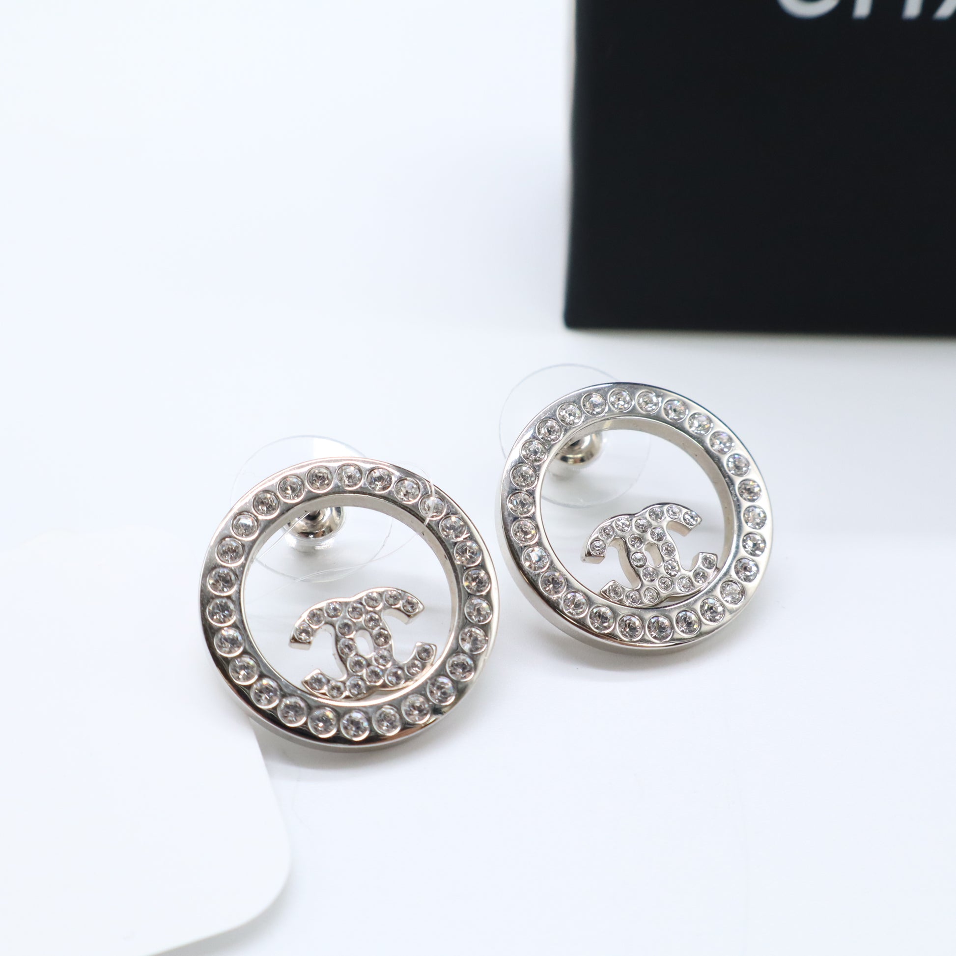 Chanel Crystal CC Round Single Earring Silver Twins LDJ4533
