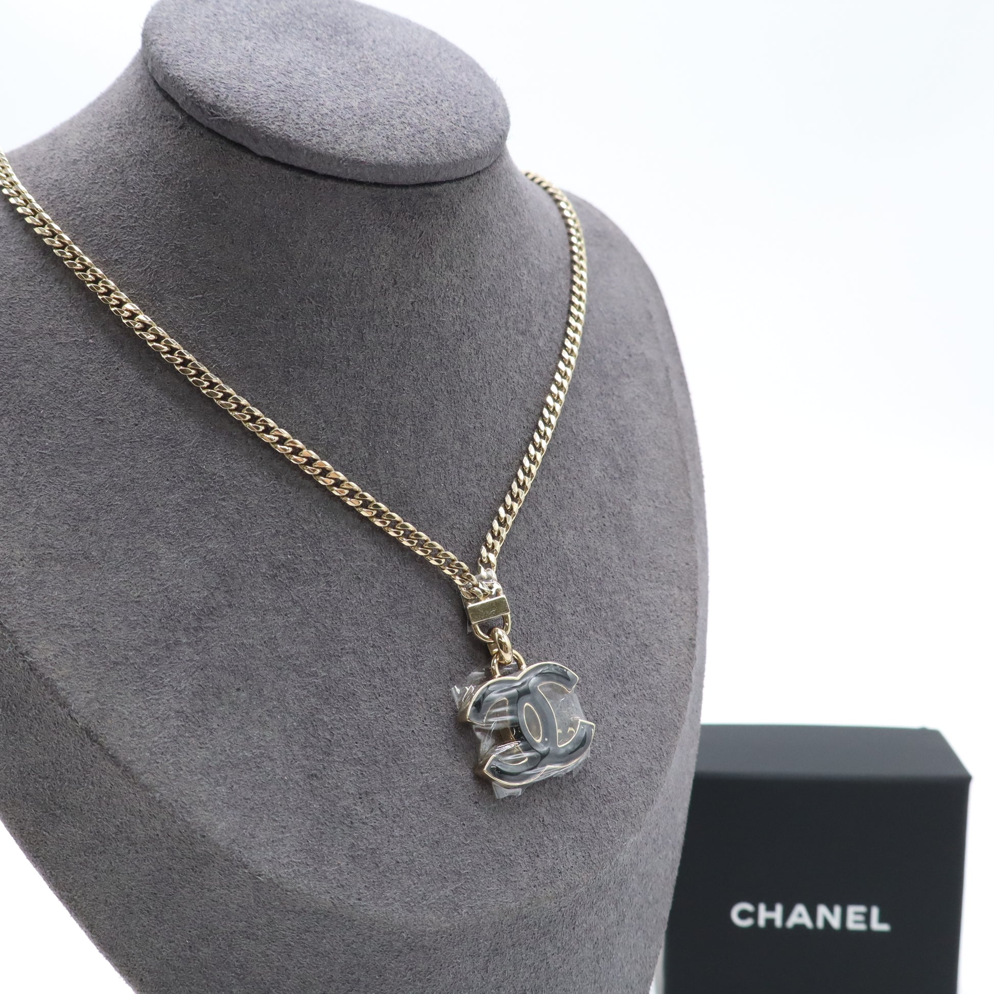 Chanel Enamel Pearl CC Charms Pendant Necklace Twins LDJ4538