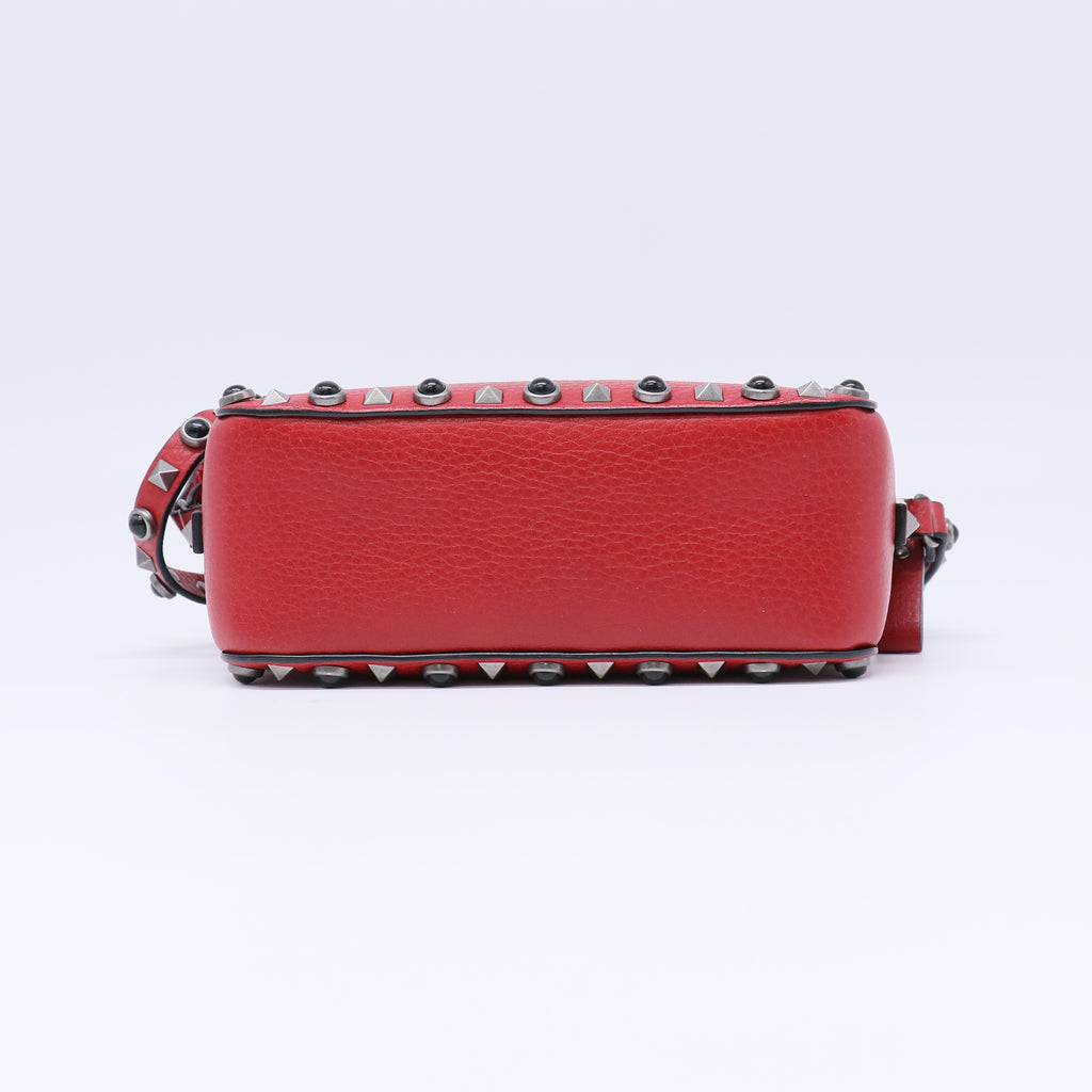 Valentino Garavani Rockstud Rolling Camera Crossbody Bag B21721