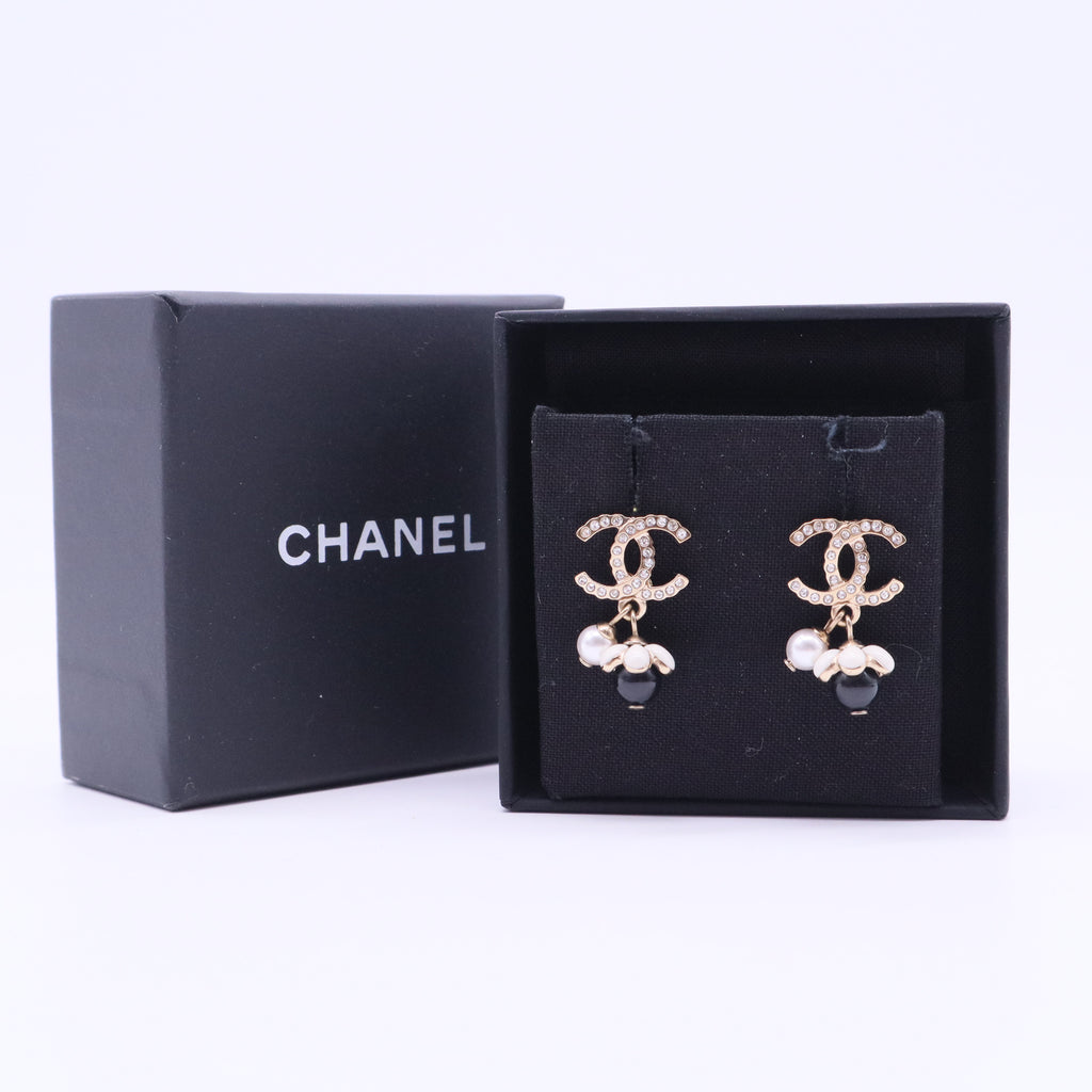 Chanel CC Ohrringe