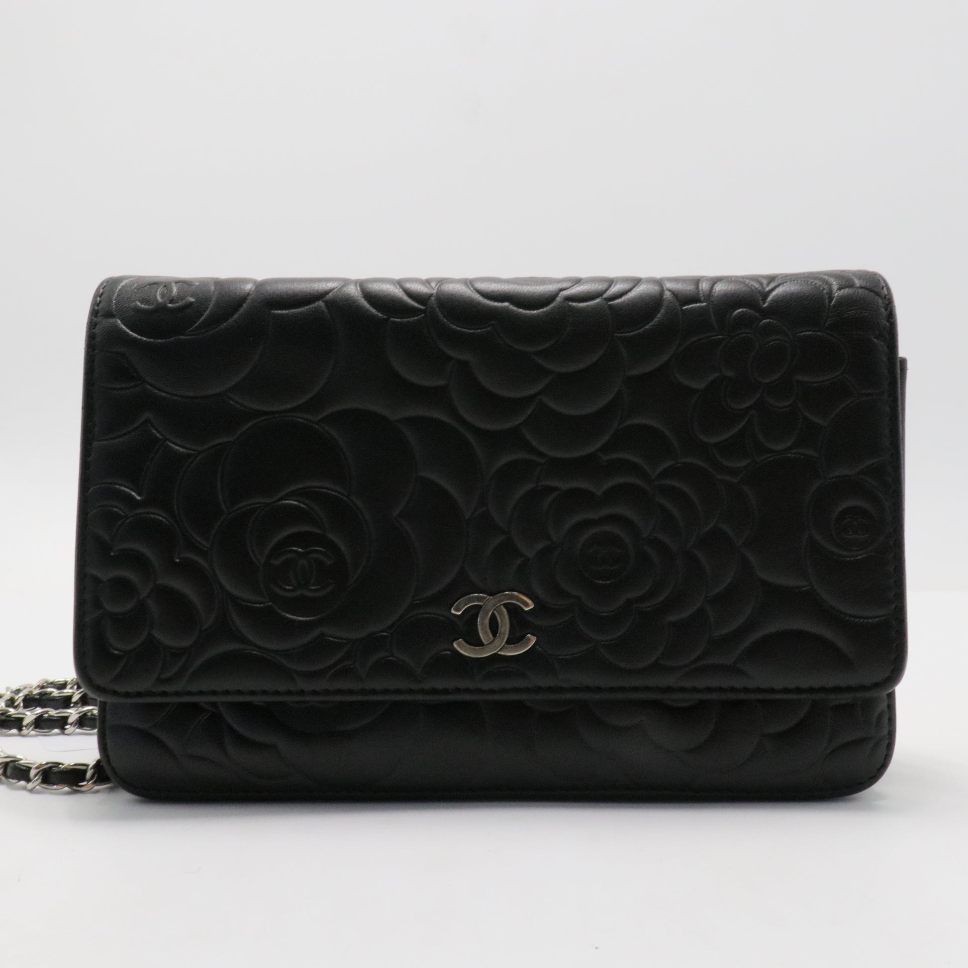 Black Camellia Lambskin Wallet On Chain gisel