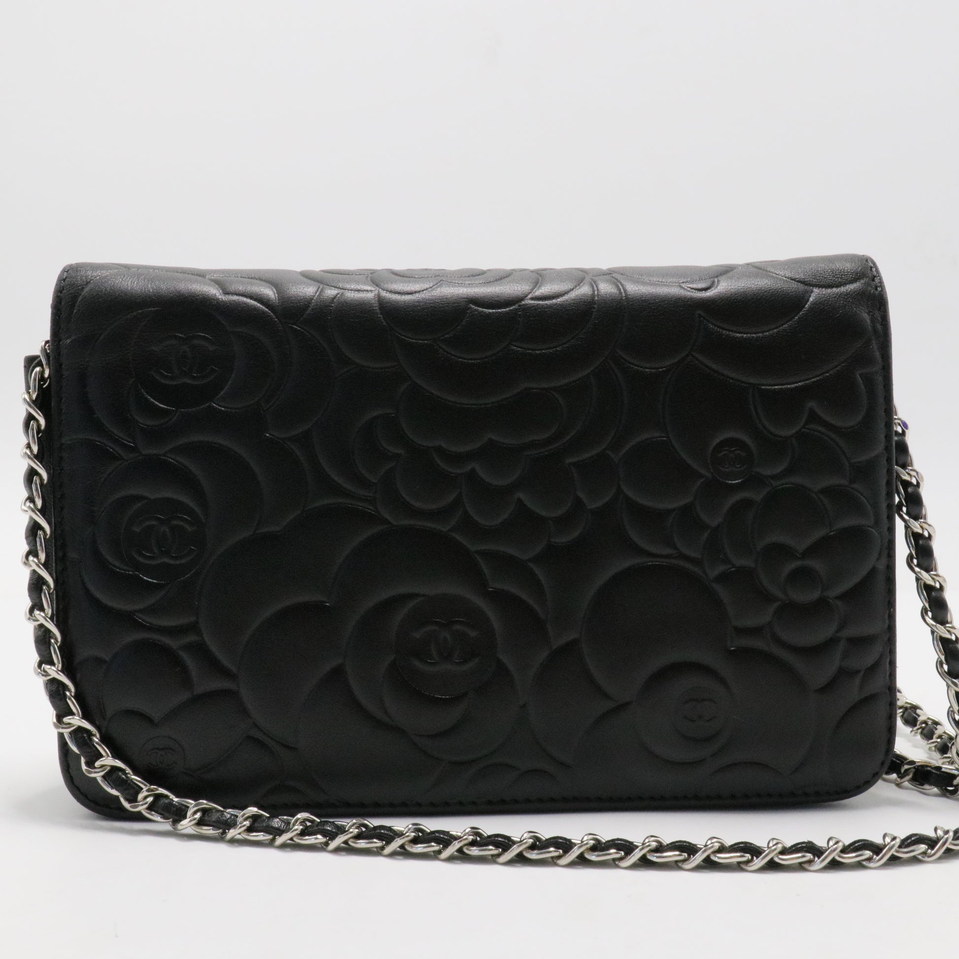 Black Camellia Lambskin Wallet On Chain gisel