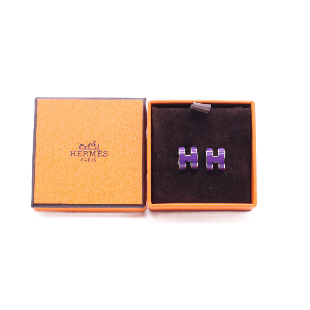 Pop H Stud Earrings Est