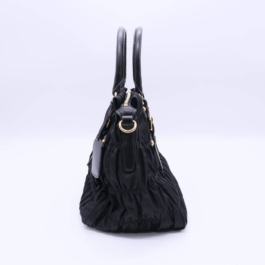 Black Tessuto Nylon Gauffre Tote Bag  B21139