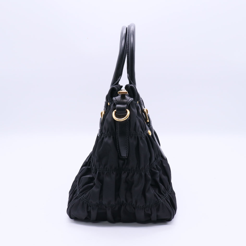 Black Tessuto Nylon Gauffre Tote Bag  B21139