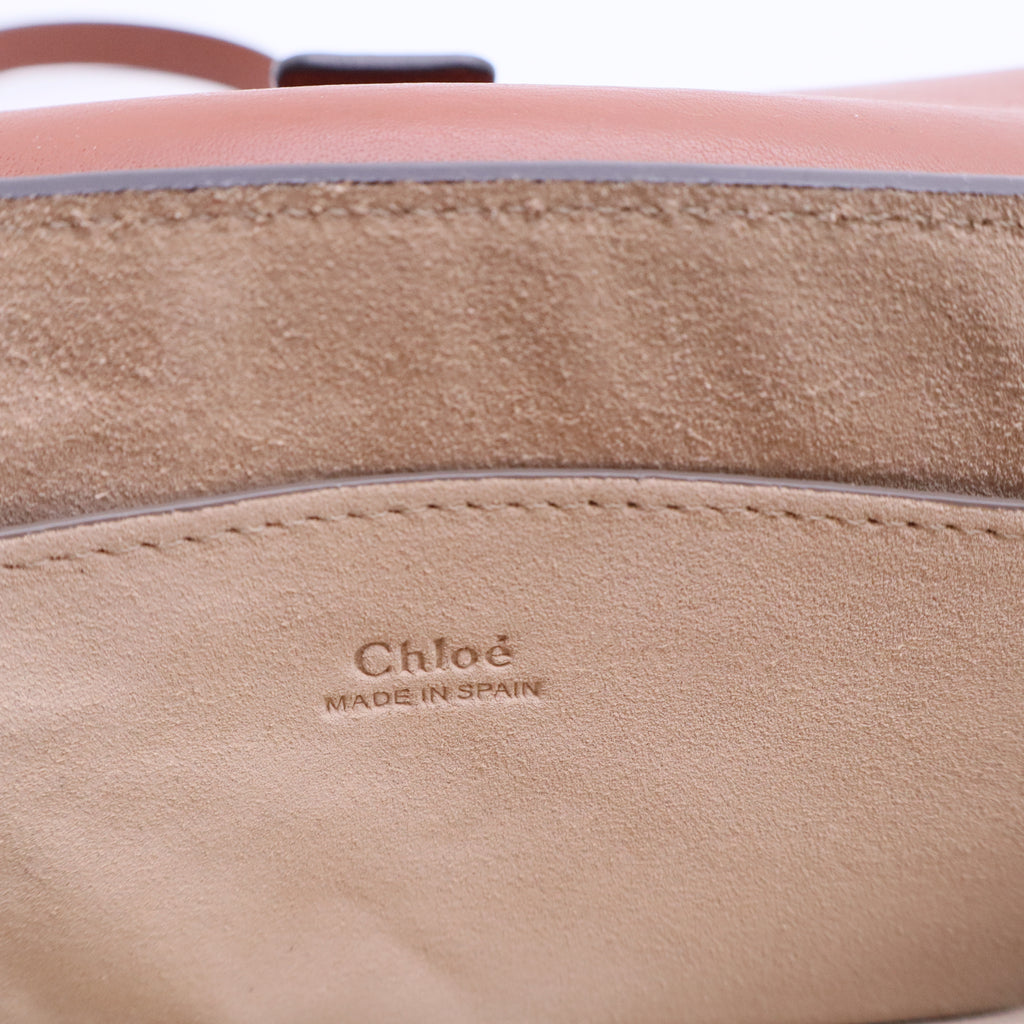 Leather Crossbody Bag B20488