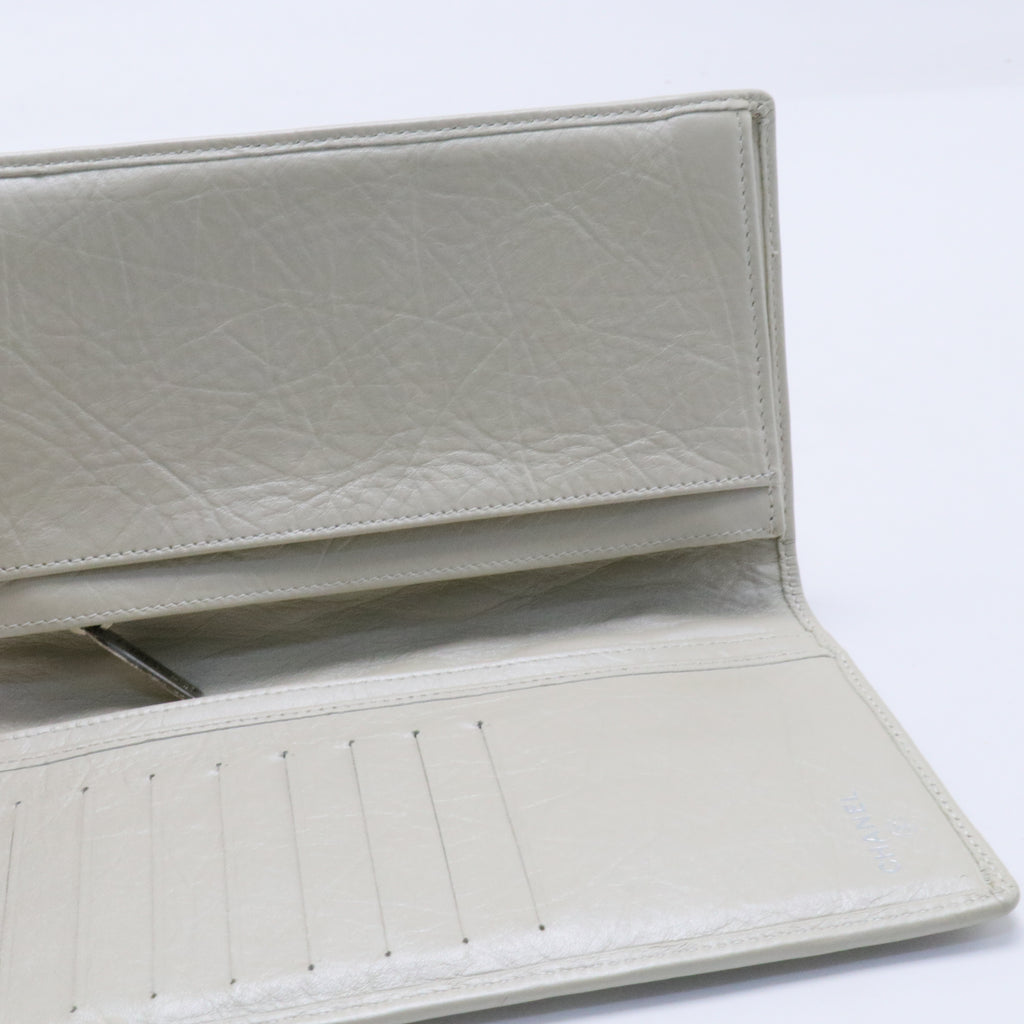 Limited Cambon Flap Wallet