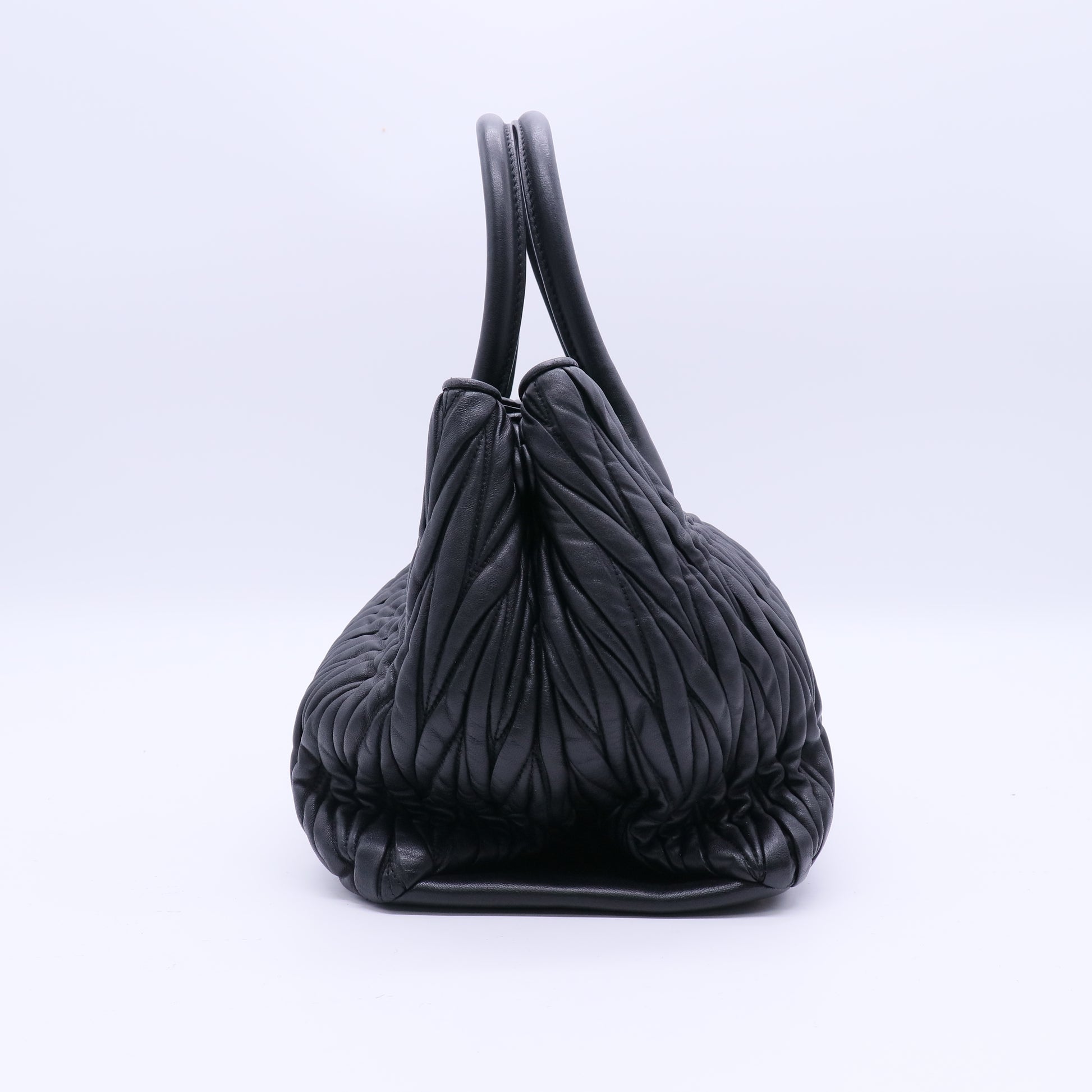 Miu Miu Convertible Tote Matelasse Leather Medium B20763