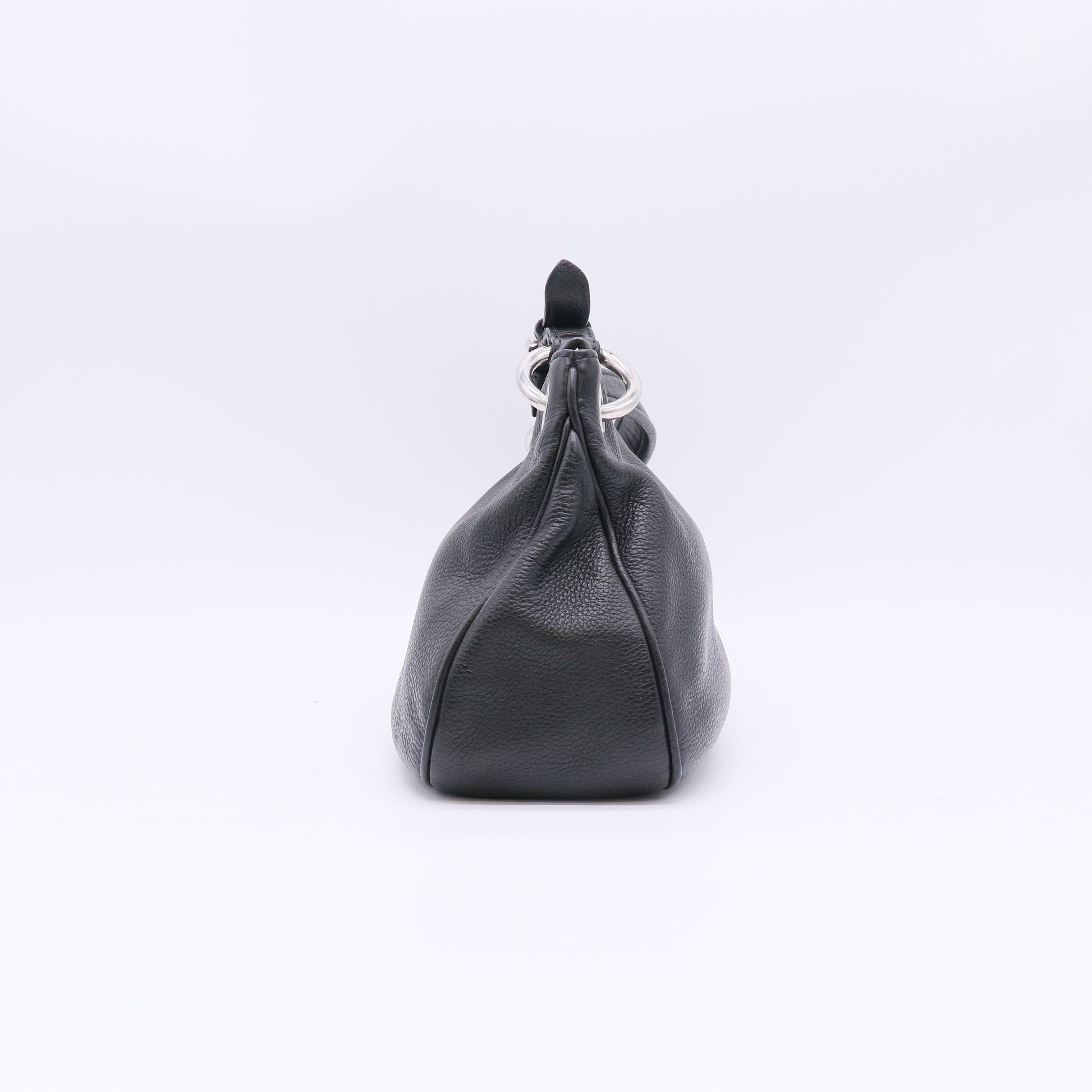 Vitello Daino Medium Belted Zip Shoulder Bag B23418
