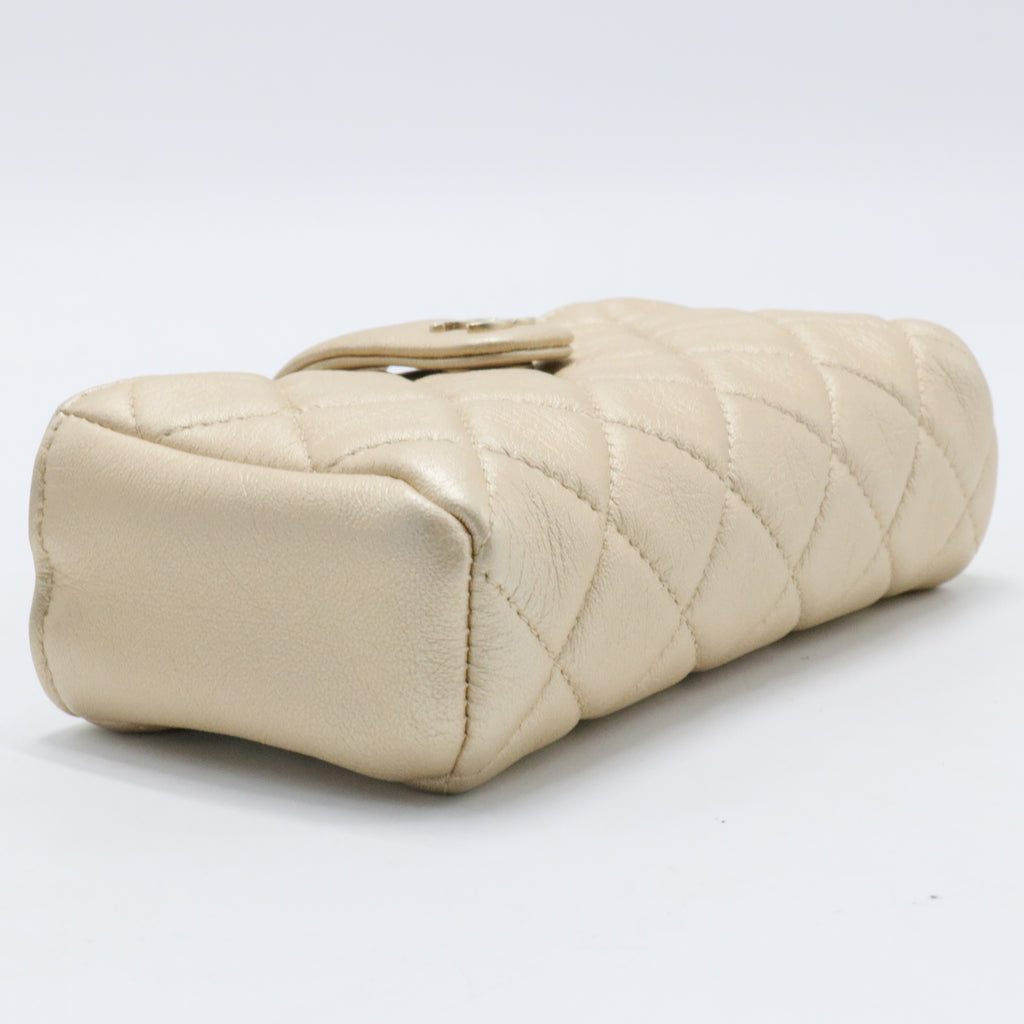 Gold Interlocking CC Logo French Purse