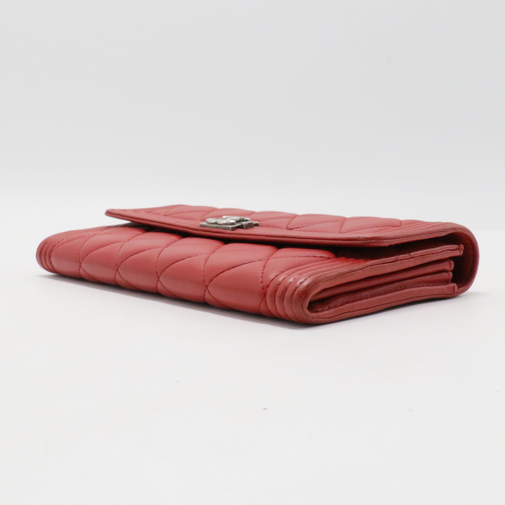 Boy Flap Wallet Quilted Caviar Long