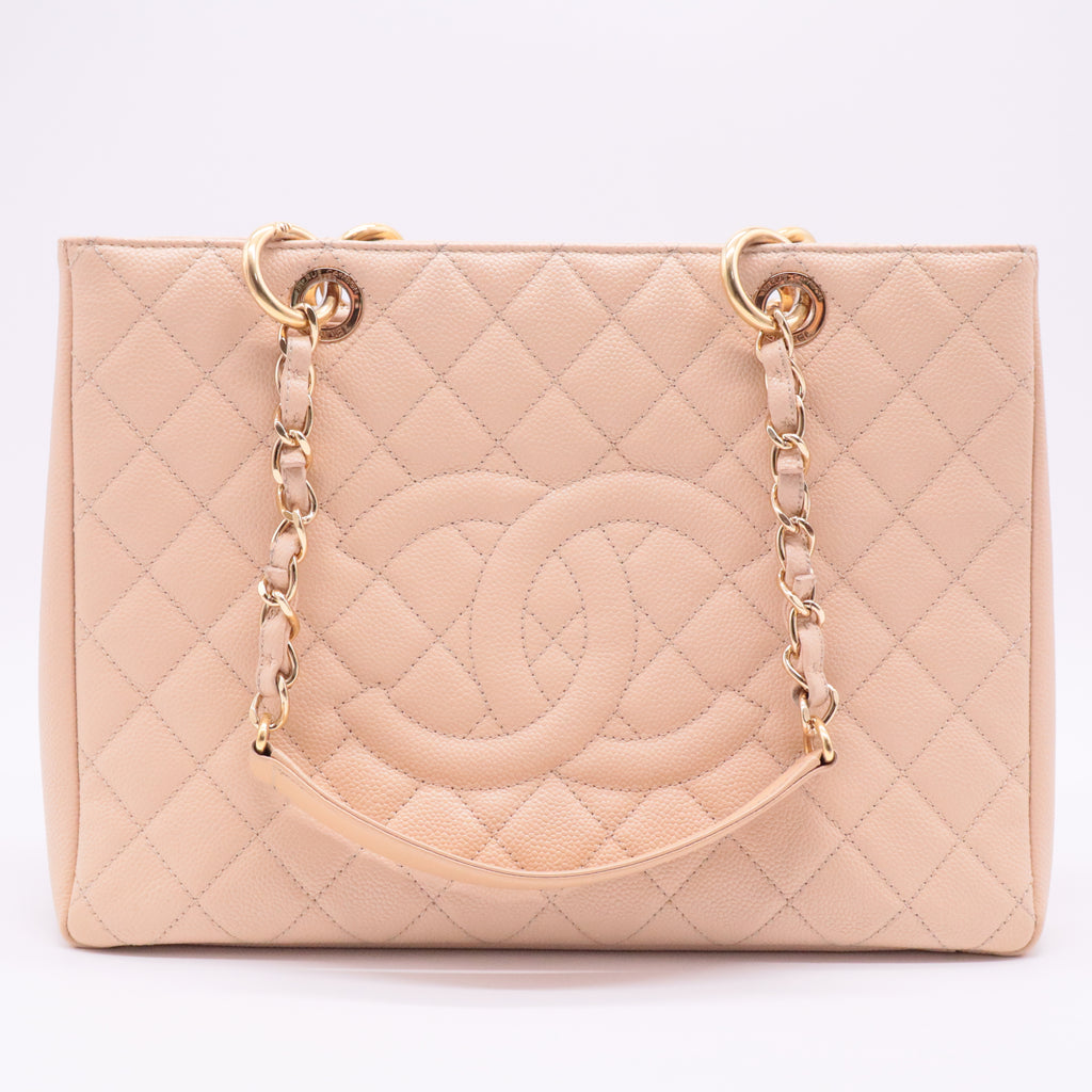 CC Caviar Grand Shopping Tote