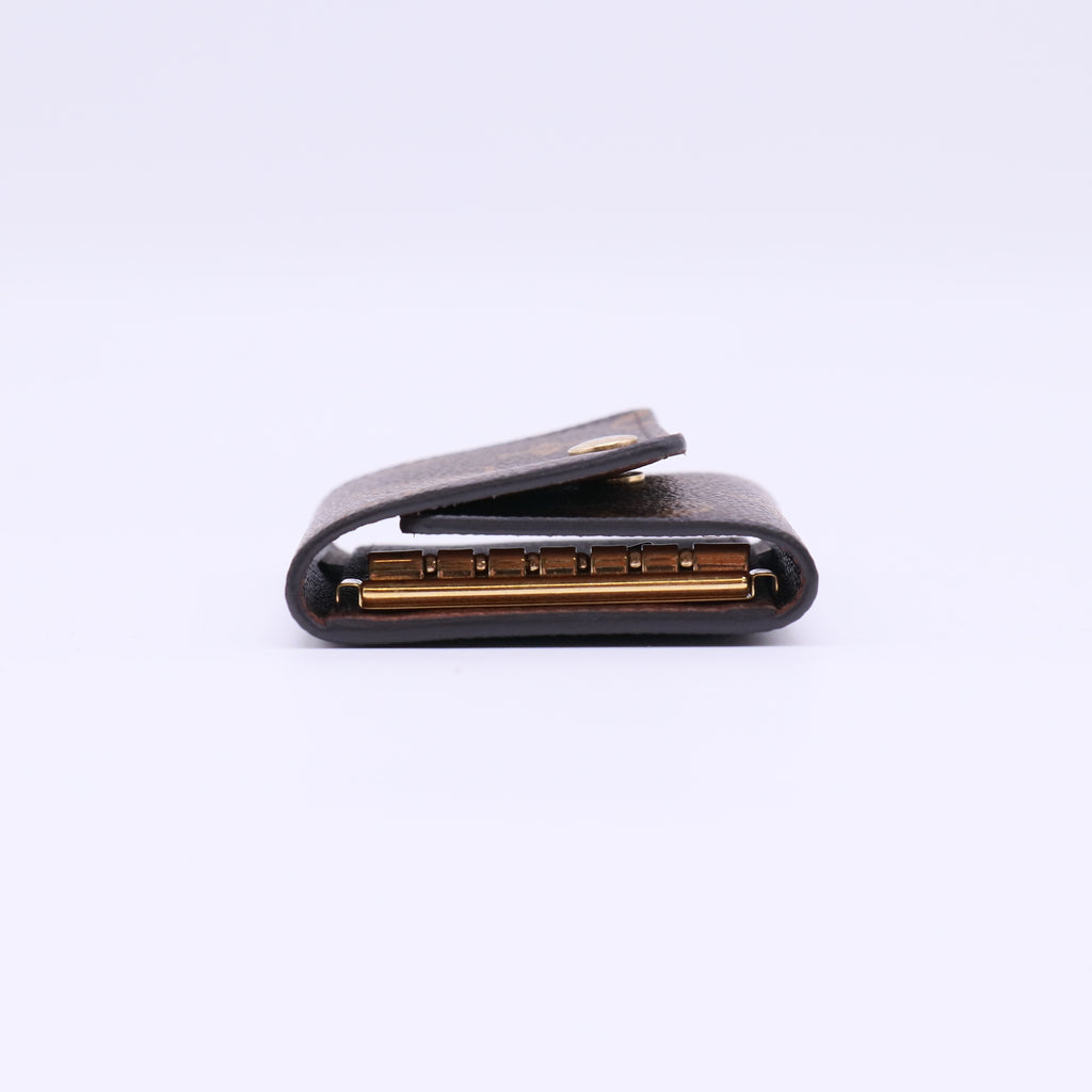 Louis Vuitton Multiclés 6 Key Holder W22082