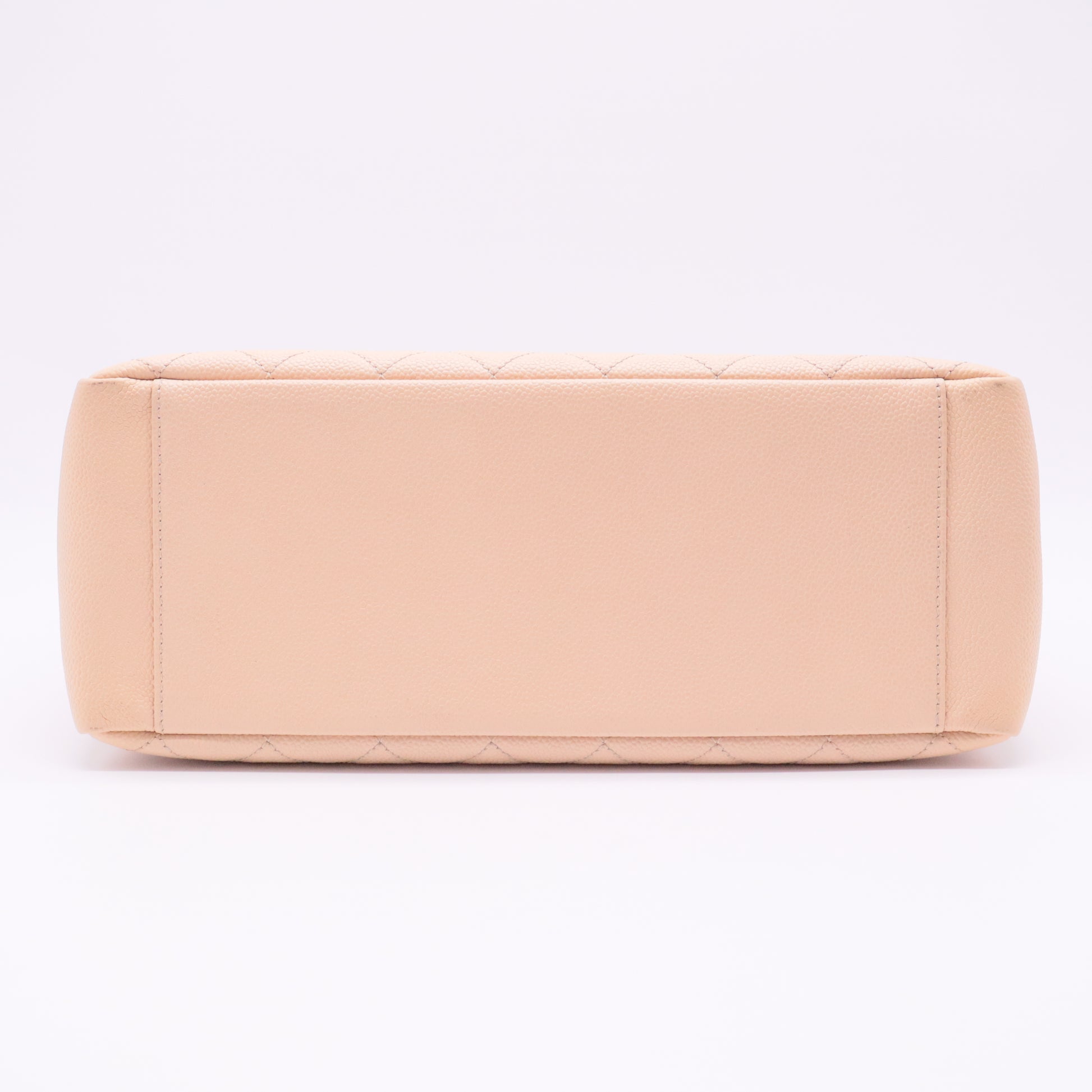 CC Caviar Grand Shopping Tote