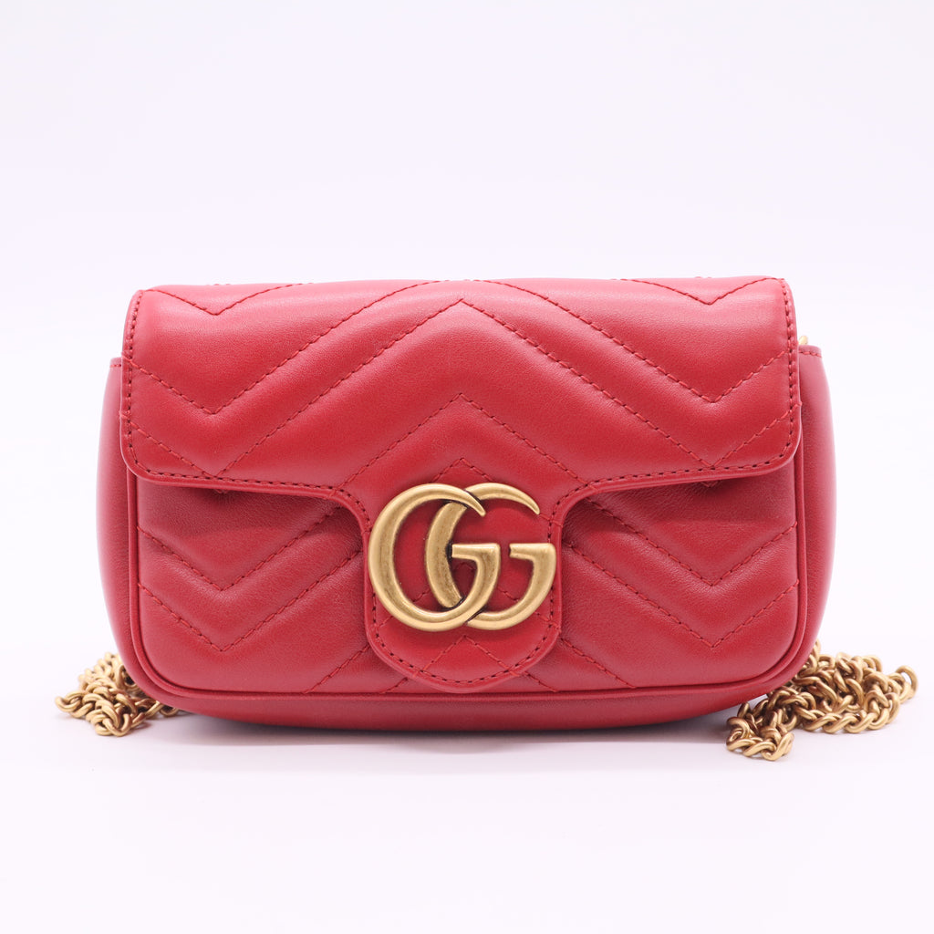 Calfskin Matelasse Super Mini GG Marmont Shoulder Bag Hibiscus Red