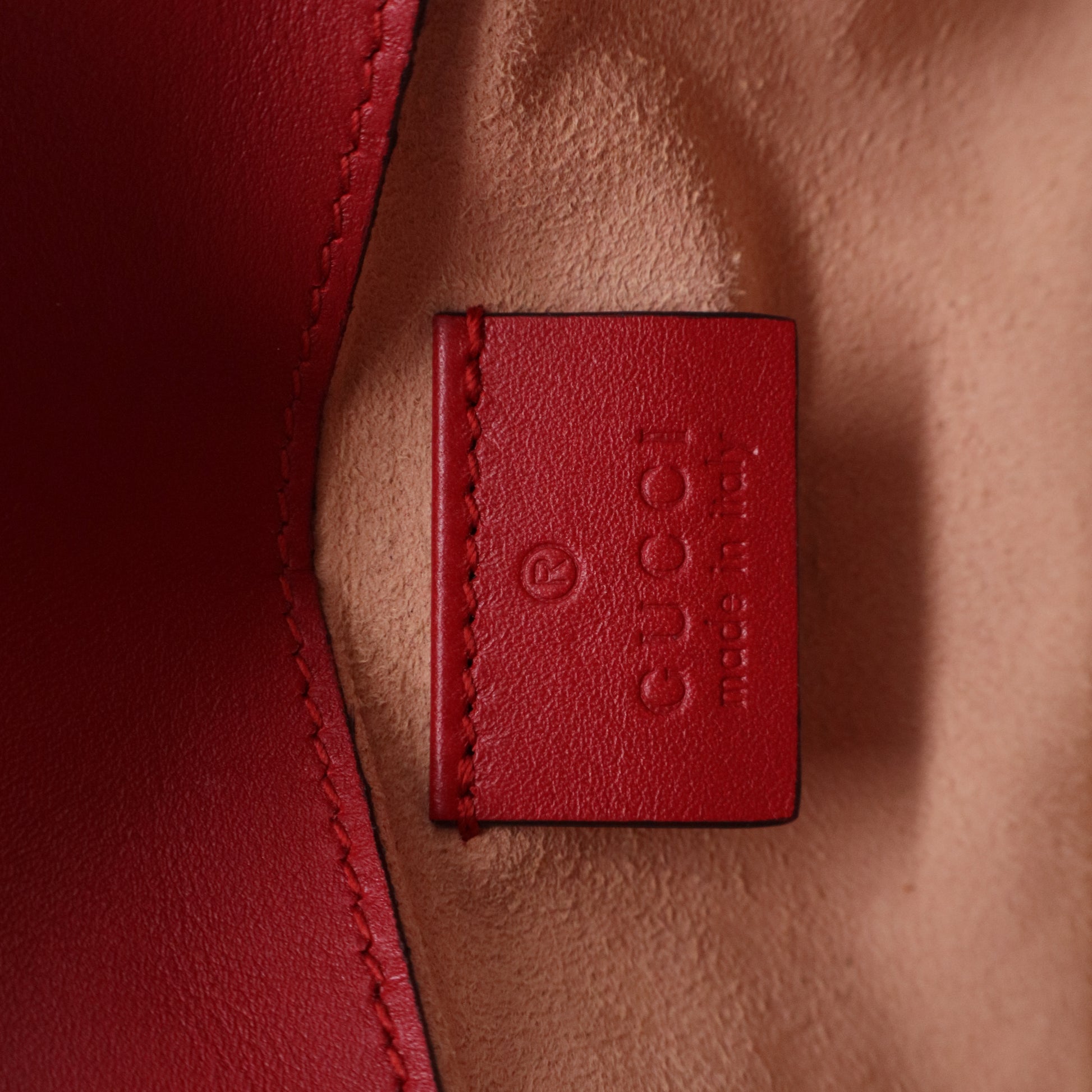 Calfskin Matelasse Super Mini GG Marmont Shoulder Bag Hibiscus Red