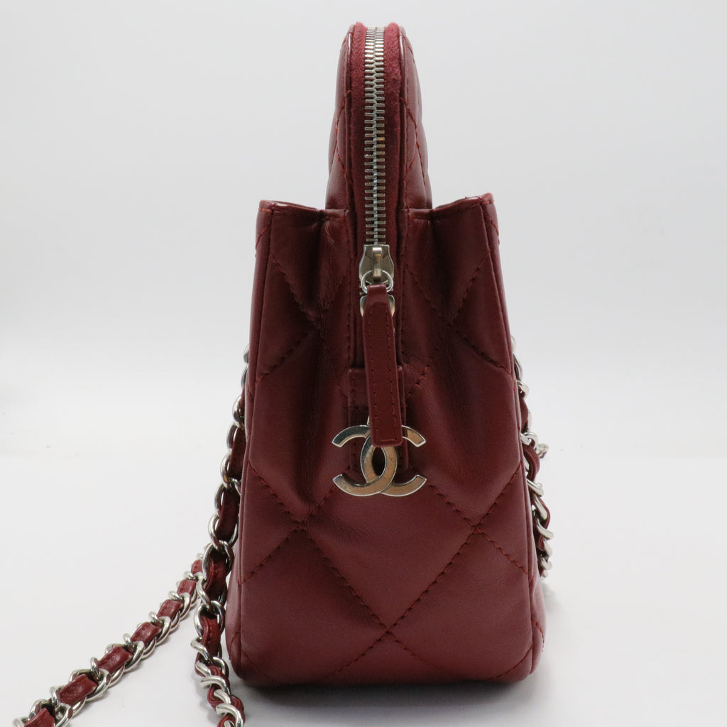 Matelasse Leather Shoulder Tote Bag Dark Red