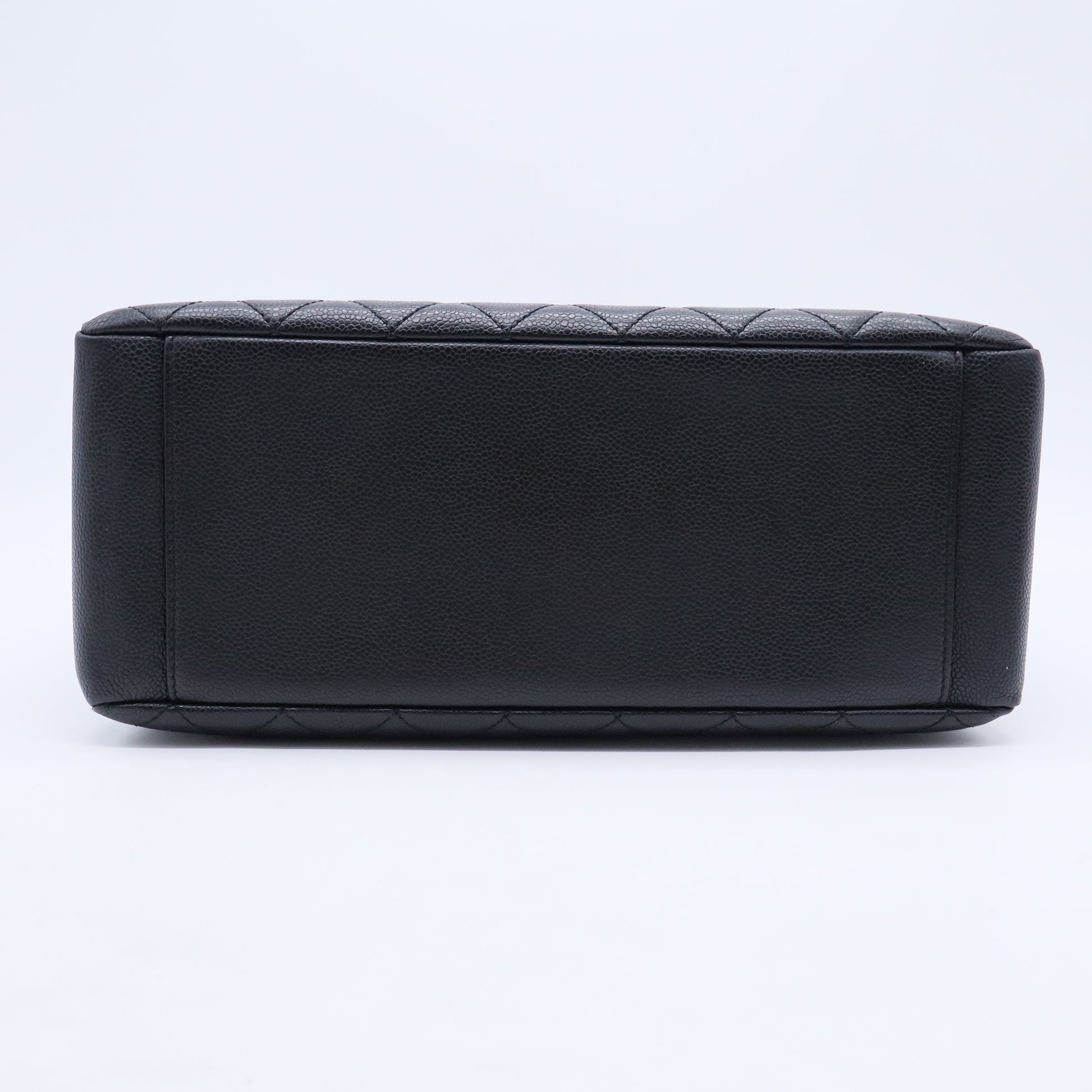 Caviar Grand Shopping Tote B20413