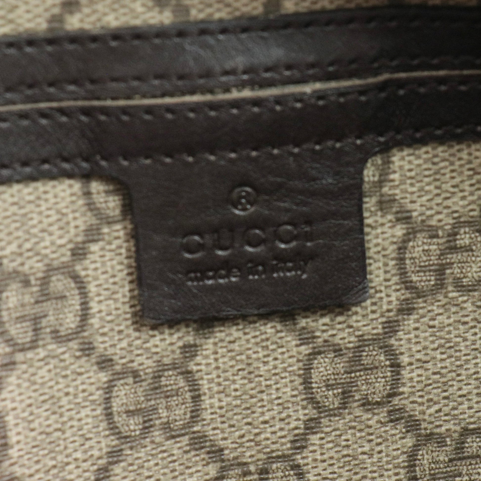 Handbag in GG Supreme Canvas Twins