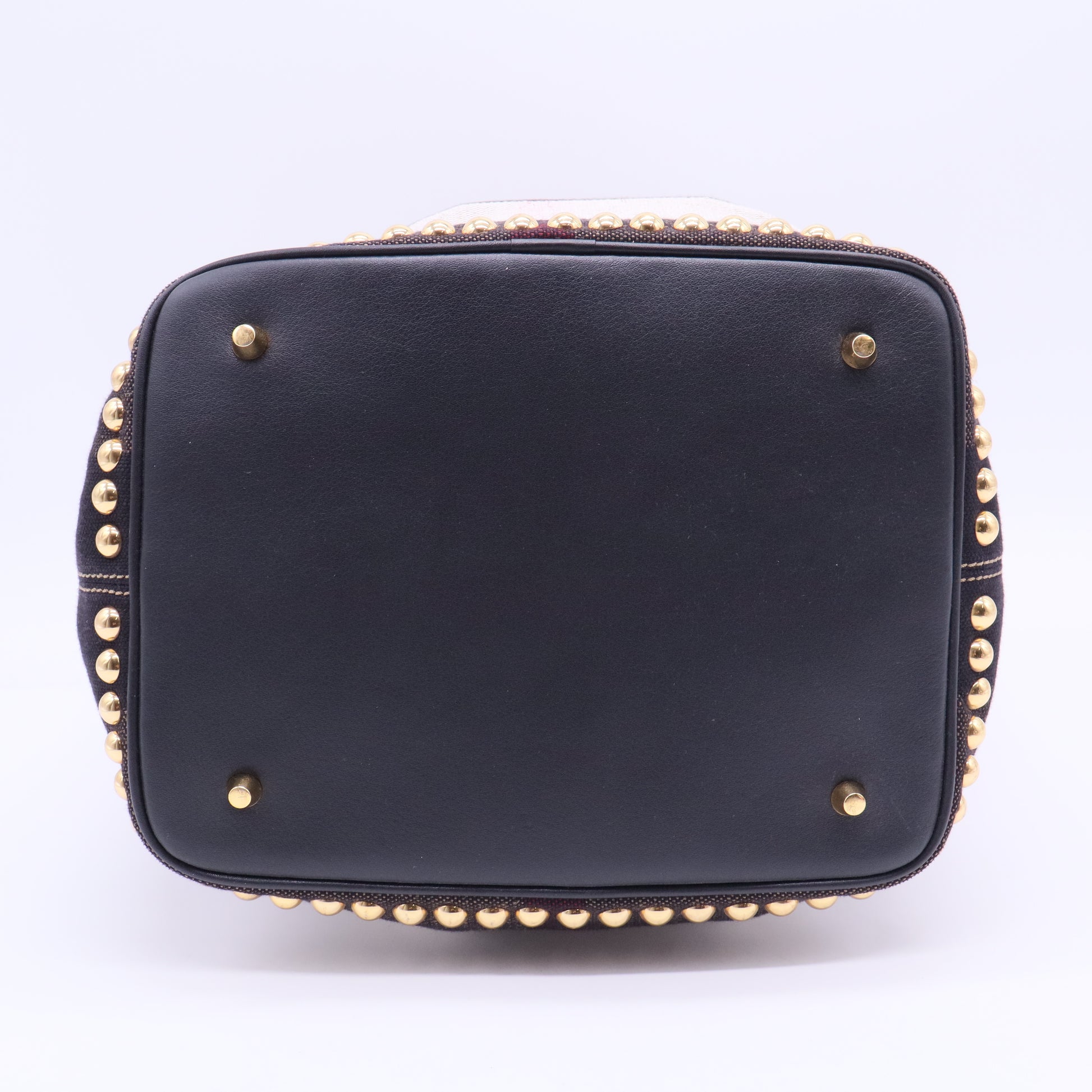 Bucket Bag in Nova Check